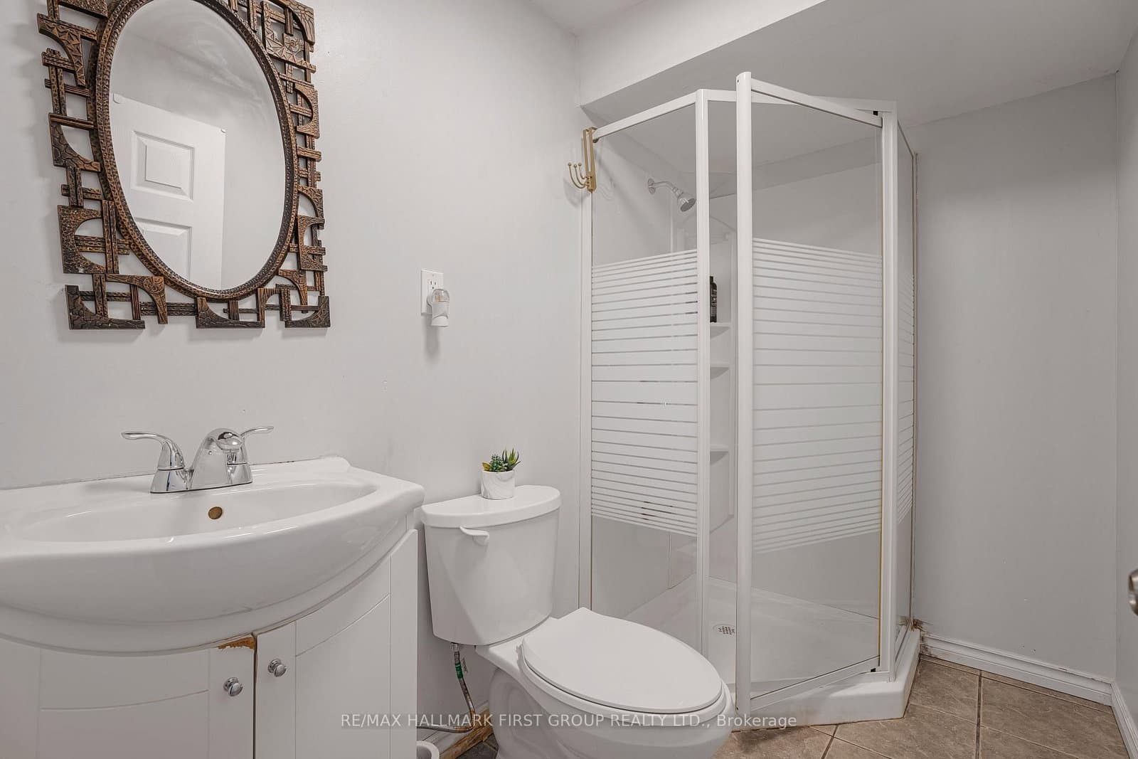86 Seward Crescent thumbnail 8