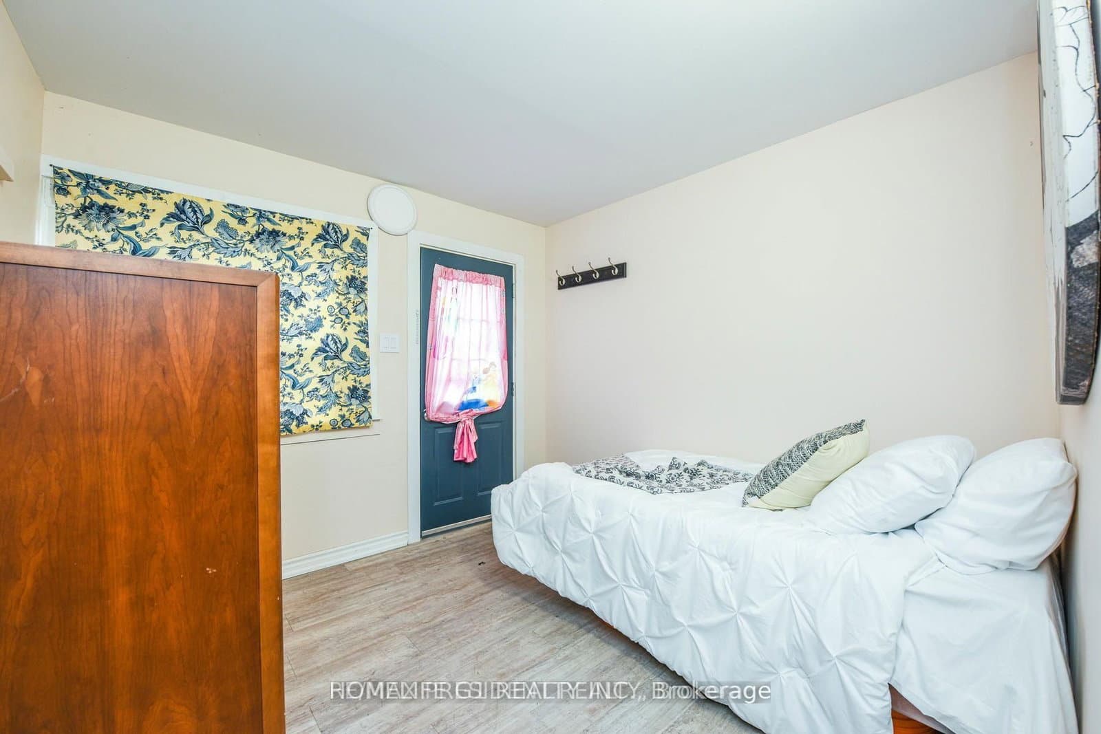 23 Myrtle Avenue thumbnail 23