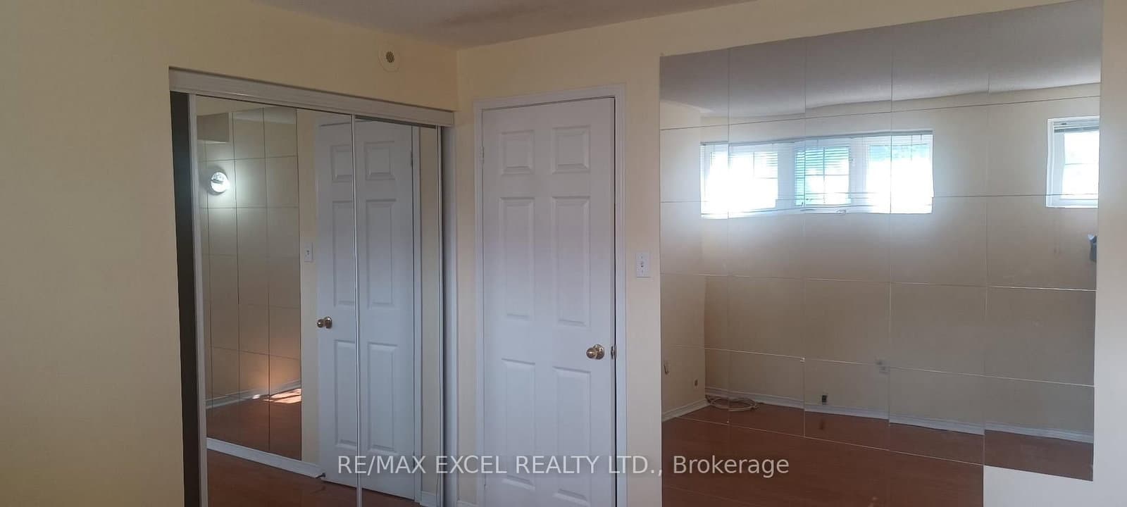 42 Pinery Trail, Unit 2 thumbnail 11