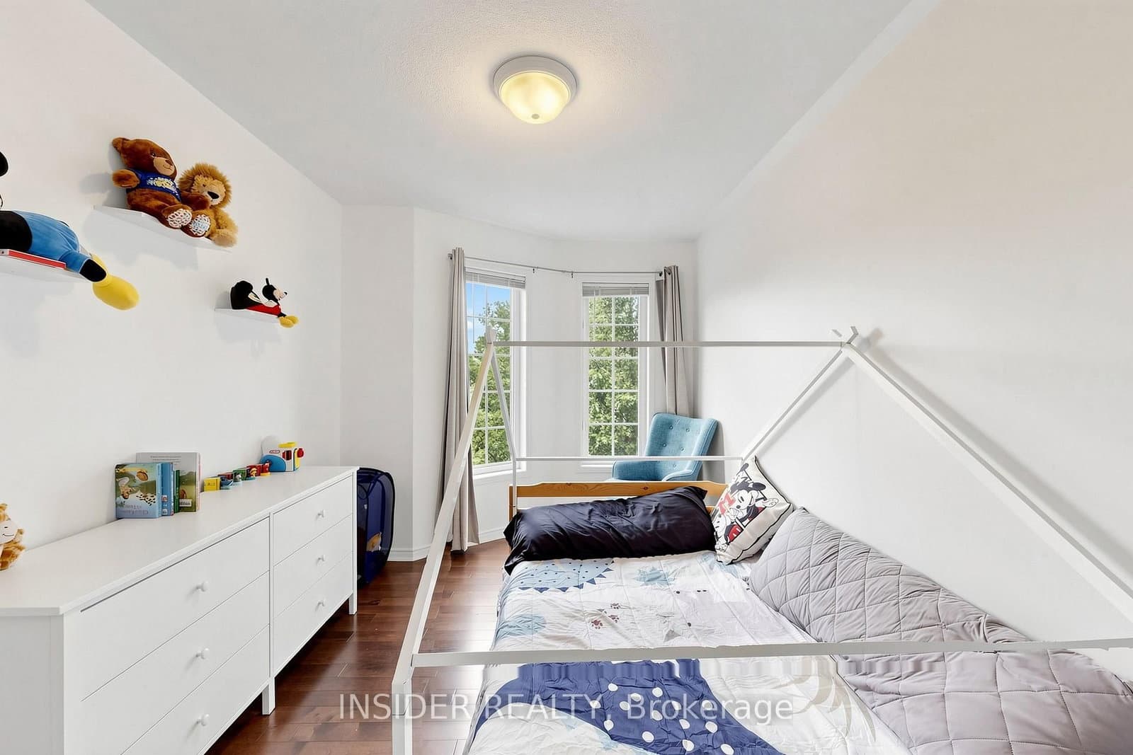 7 Croxall Boulevard thumbnail 35