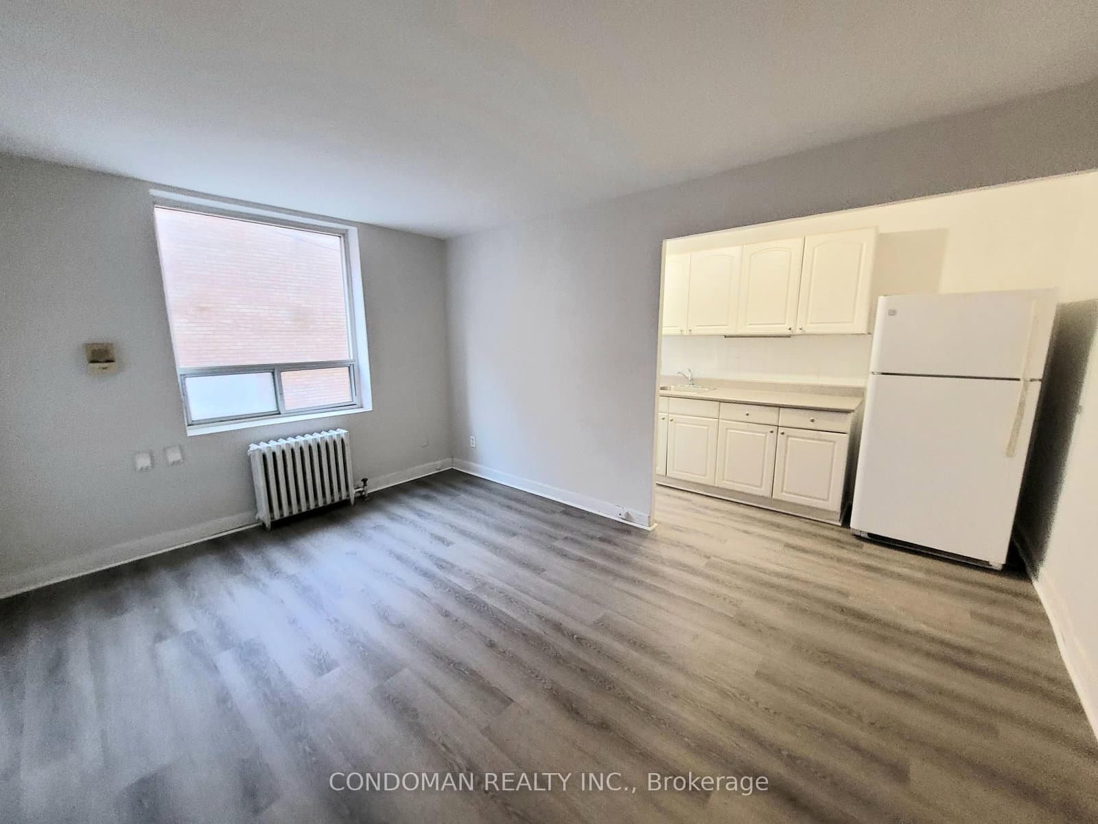 852 Broadview Avenue, Unit 105 - Image 1
