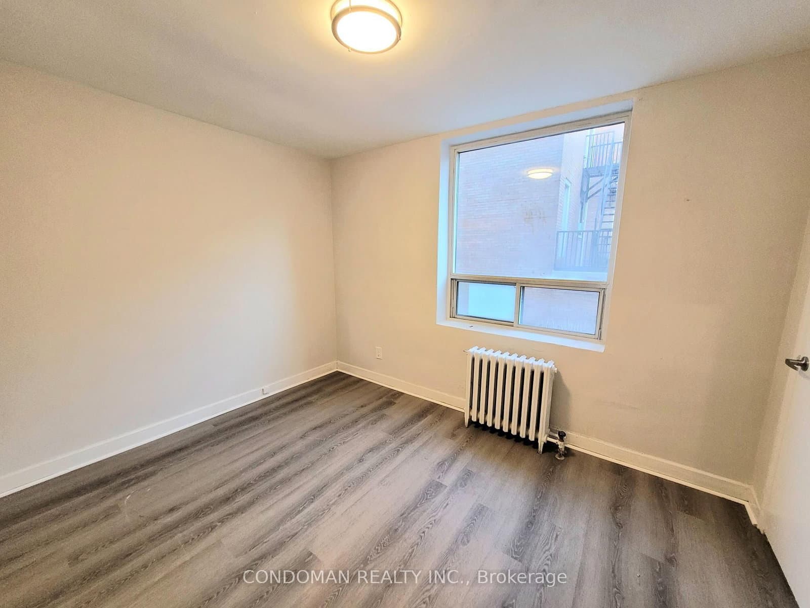 852 Broadview Avenue, Unit 105 thumbnail 4