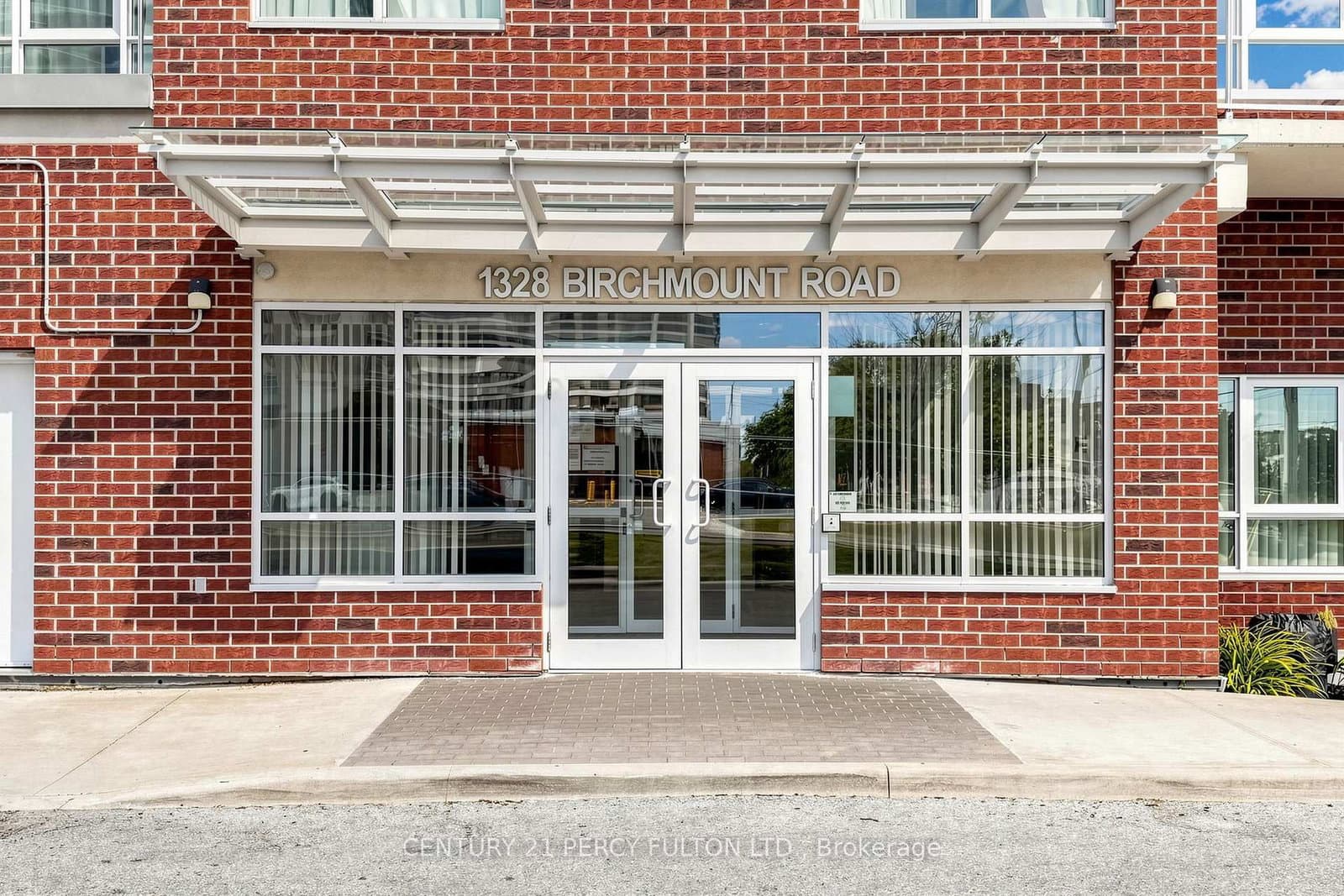 1328 Birchmount Road, Unit 802 thumbnail 2