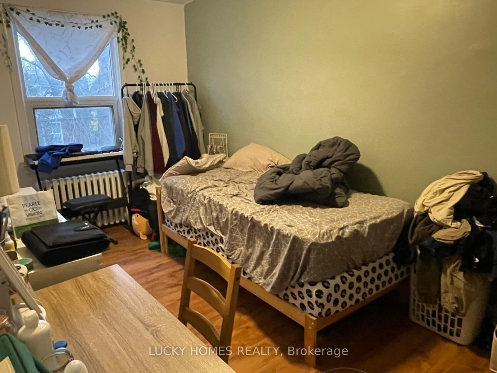 1143 O'Connor Drive E, Unit 10 thumbnail 5