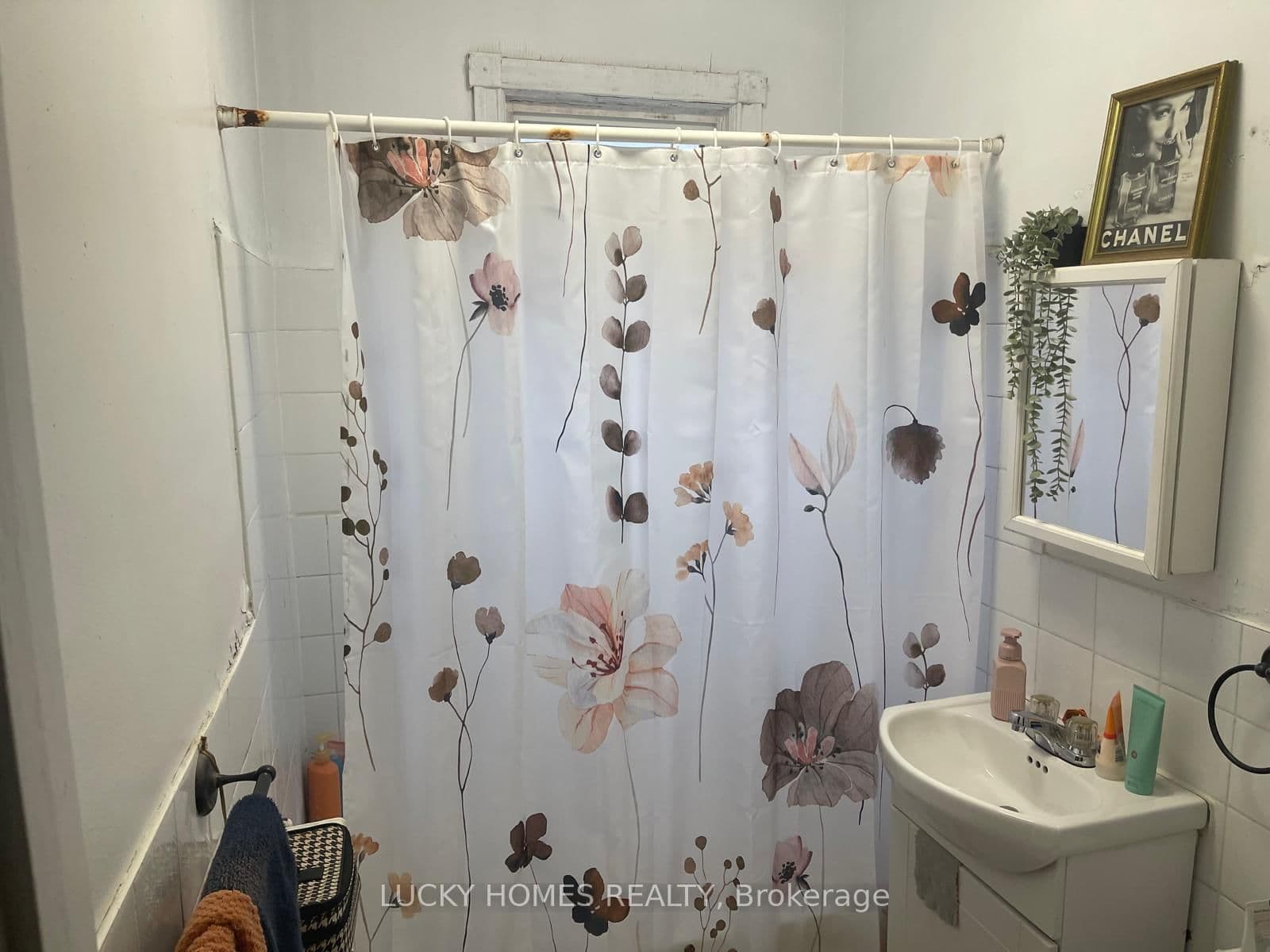 1143 O'Connor Drive E, Unit 10 thumbnail 6
