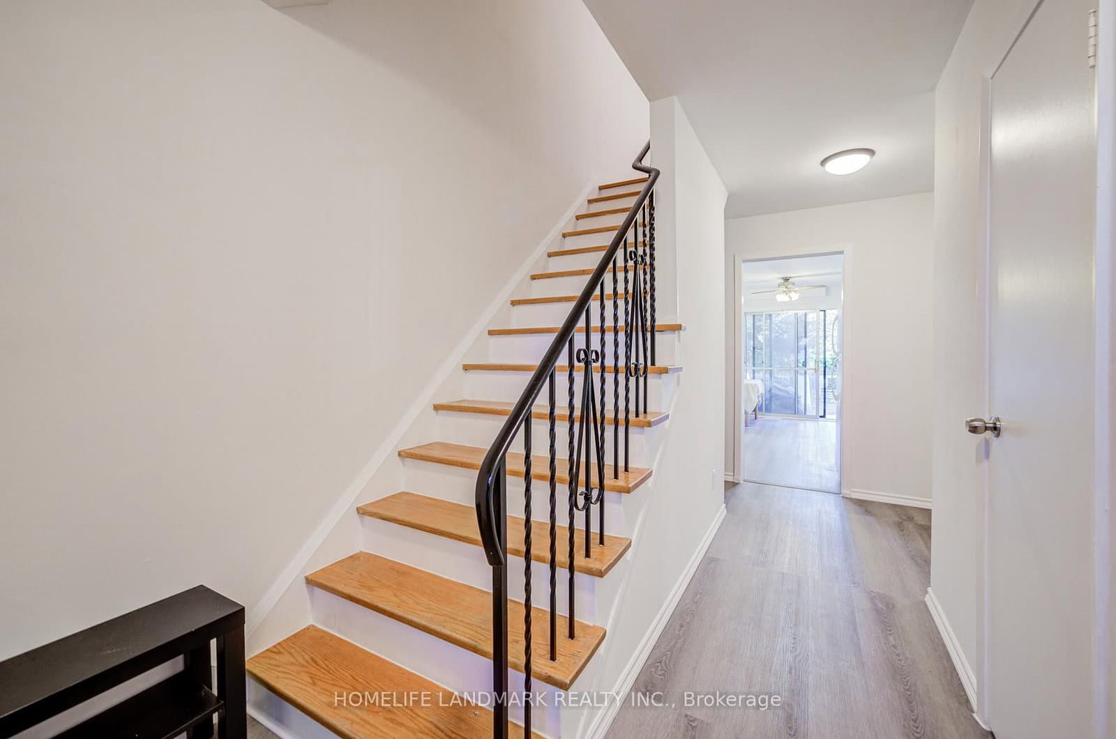 3025 Bridletowne Circle thumbnail 7