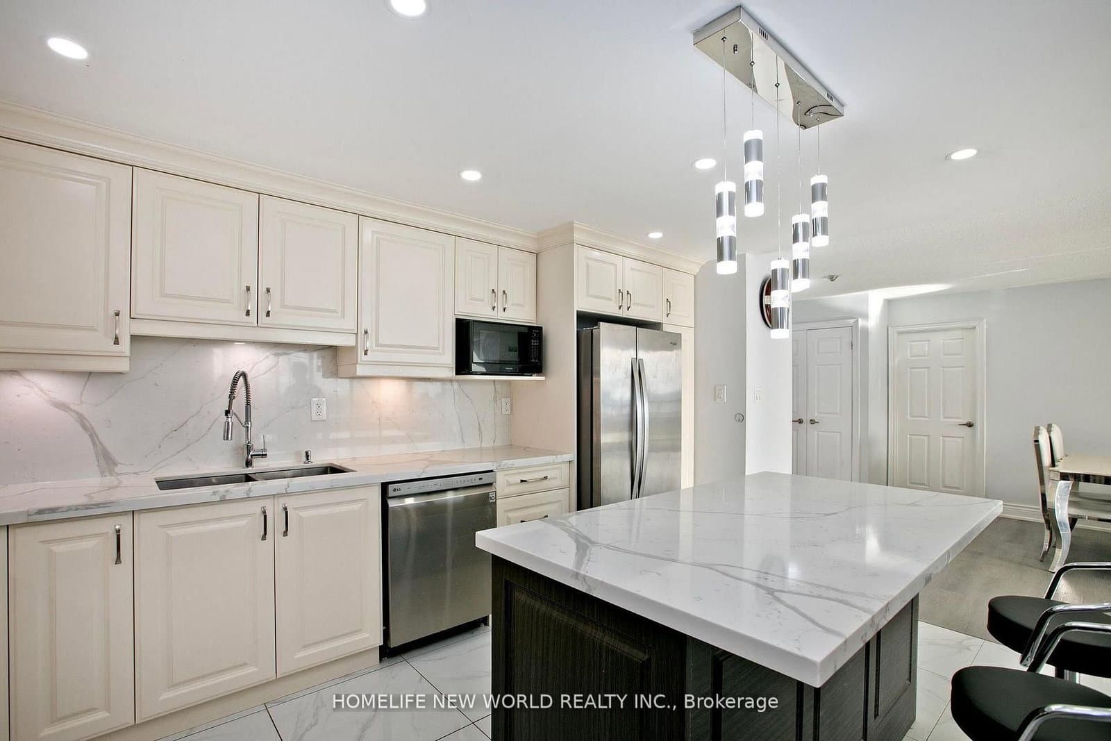 75 Bamburgh Circle, Unit 2117 thumbnail 11