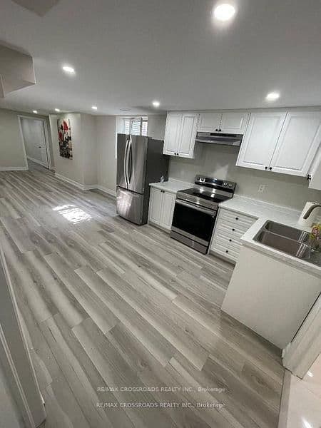 1538 Amberlea Road thumbnail 5