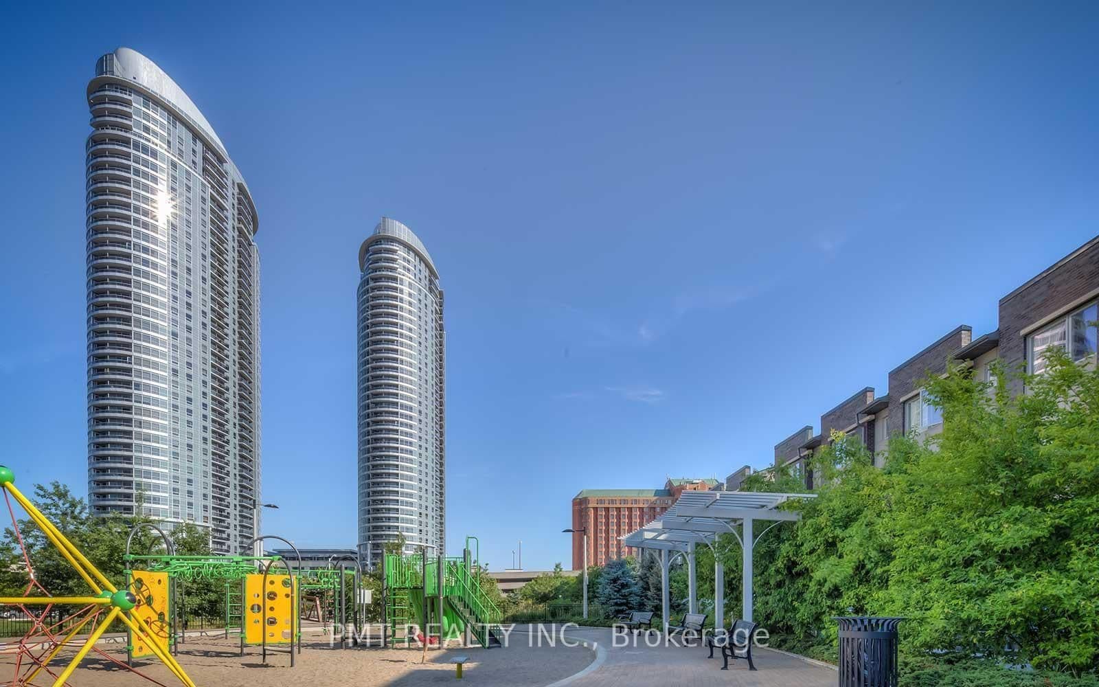 125 Village Green Square, Unit 309 - Image 1