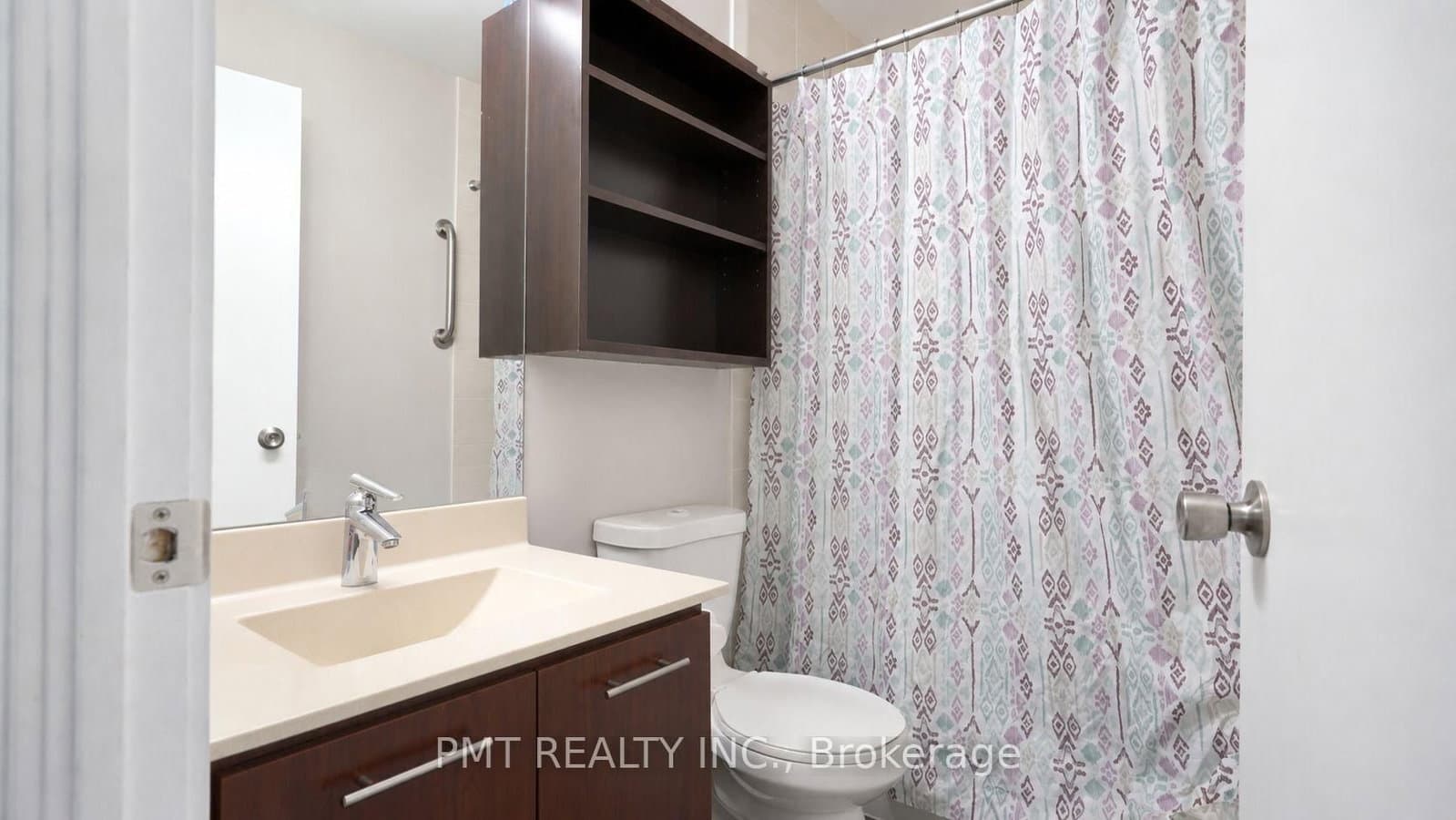 125 Village Green Square, Unit 309 thumbnail 23