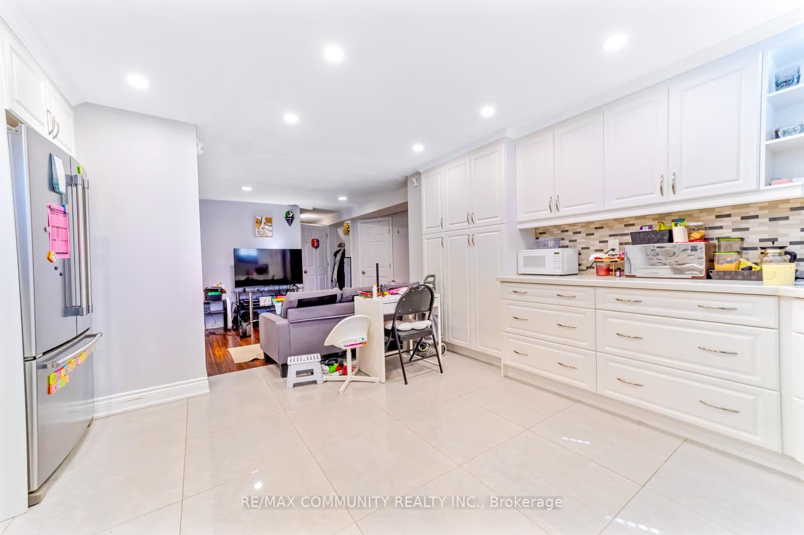 56 Cedar Brae Boulevard thumbnail 40