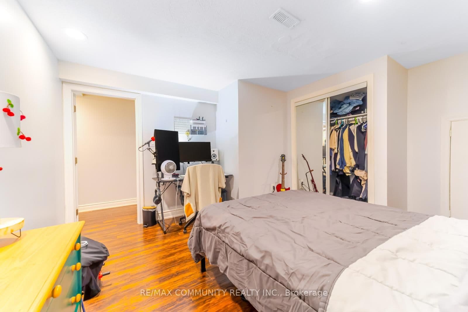 56 Cedar Brae Boulevard thumbnail 41