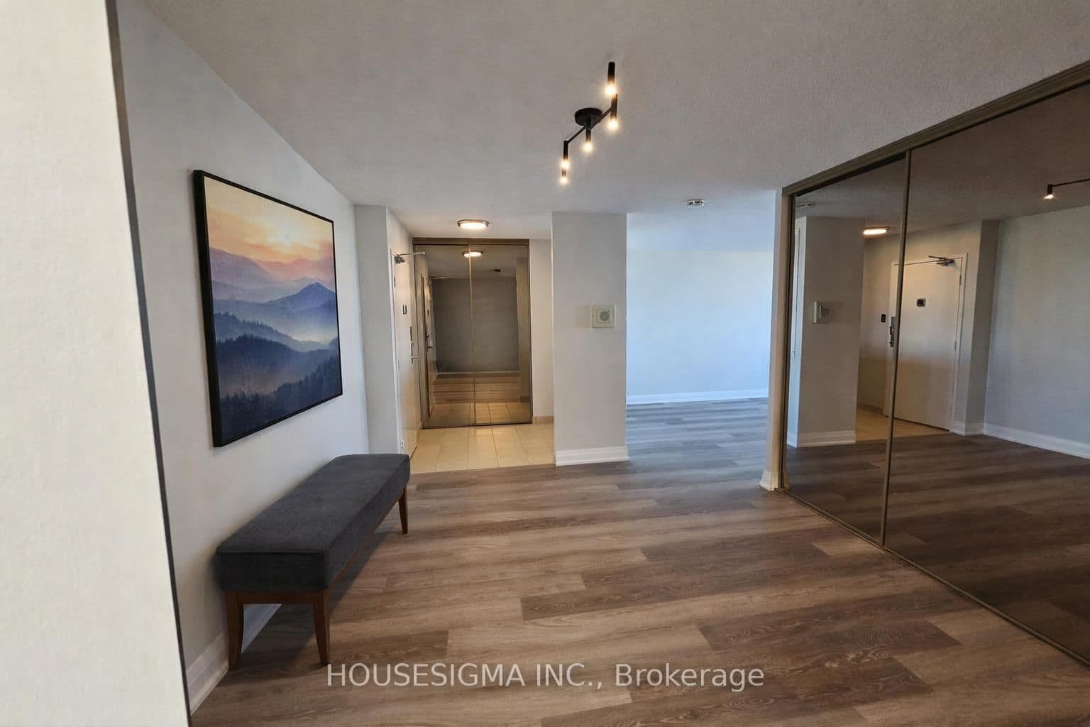 55 Huntingdale Boulevard, Unit 1804 thumbnail 4