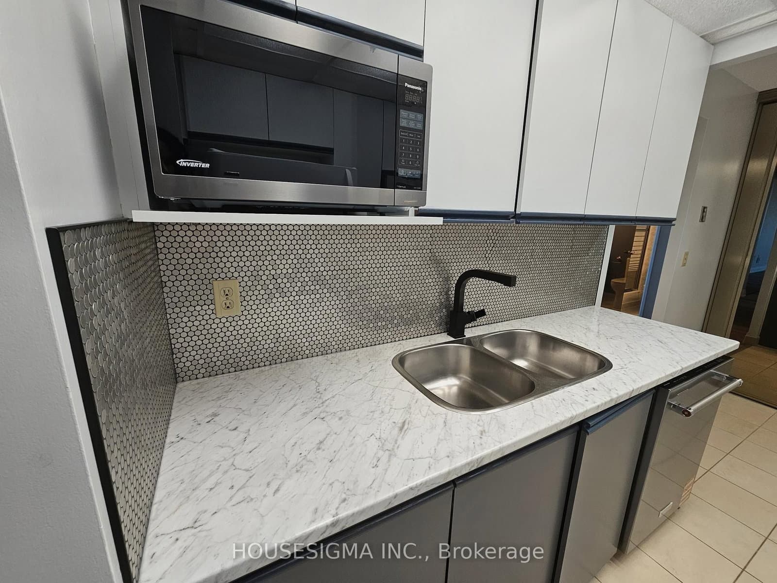 55 Huntingdale Boulevard, Unit 1804 thumbnail 5