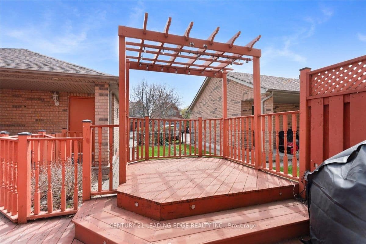 46 Georgina Gate thumbnail 32