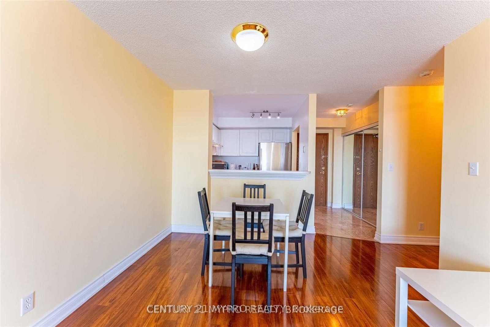 1 Lee Centre Drive, Unit 1609 thumbnail 11