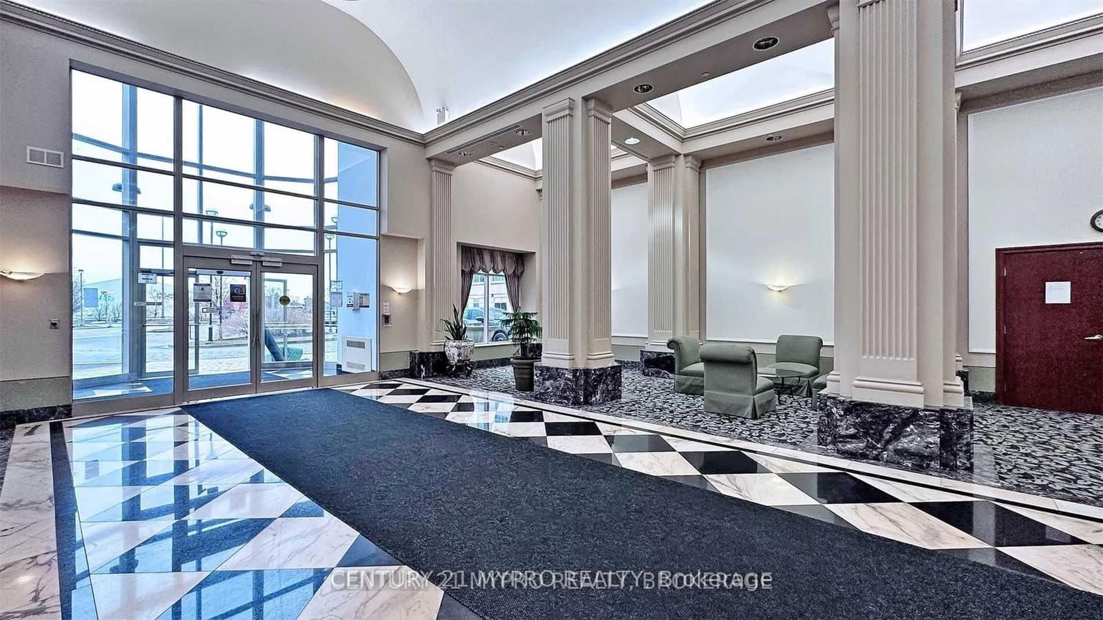1 Lee Centre Drive, Unit 1609 thumbnail 2