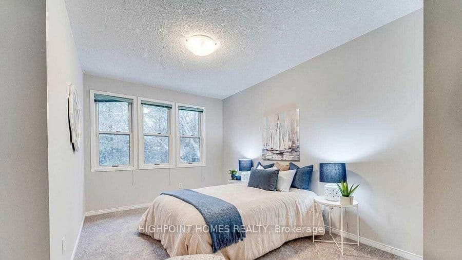 903 Alanbury Crescent thumbnail 28