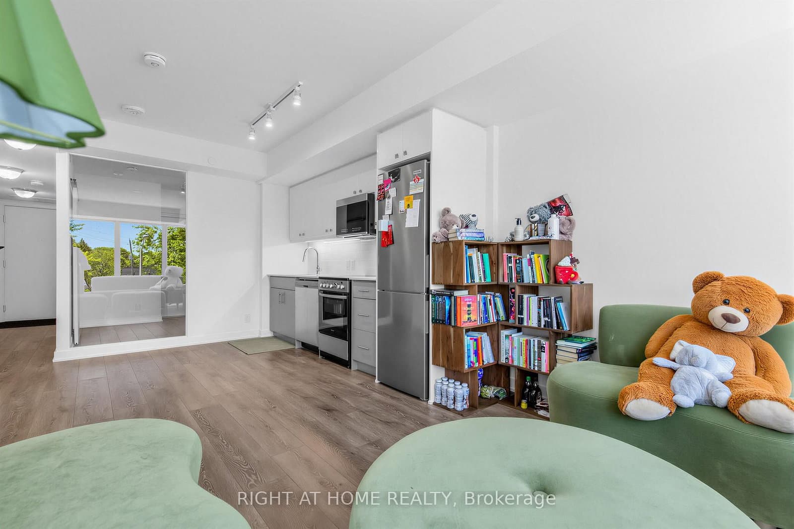 2 Manderley Drive, Unit 316 thumbnail 11