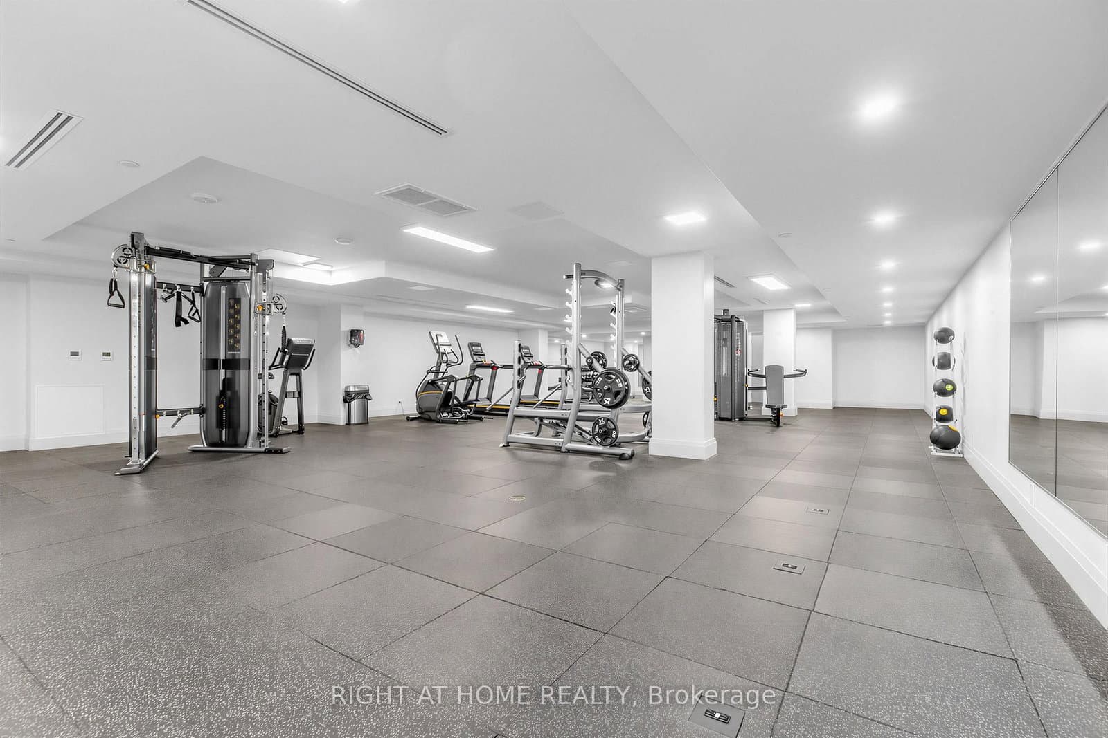 2 Manderley Drive, Unit 316 thumbnail 37