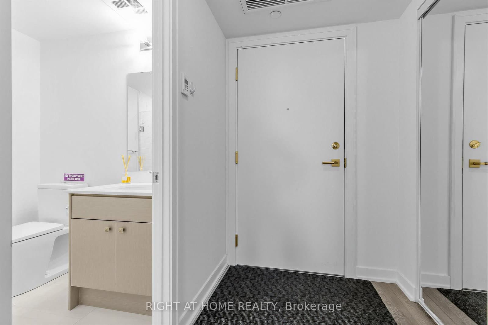 2 Manderley Drive, Unit 316 thumbnail 5