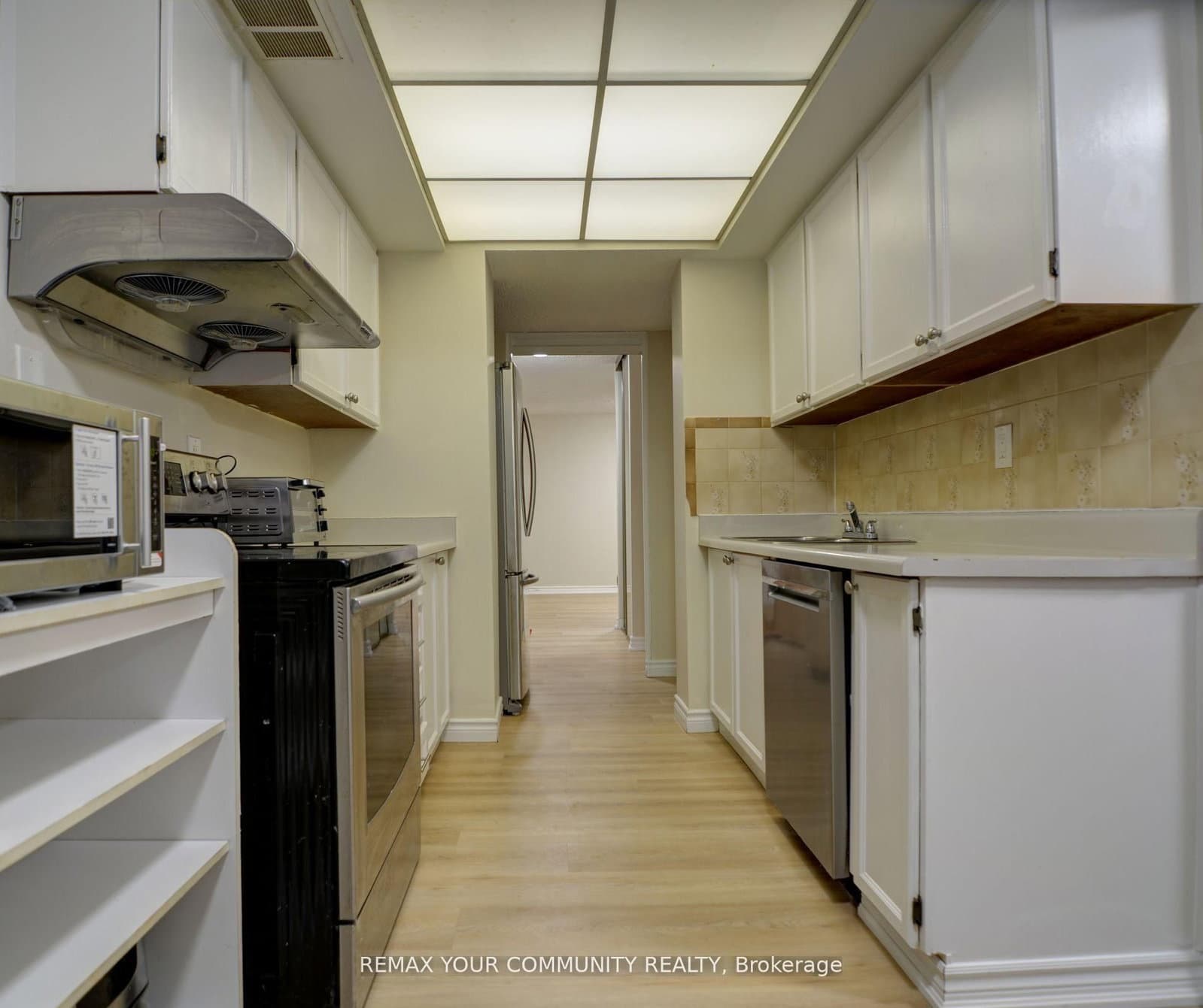 3131 Bridletowne Circle, Unit 103 thumbnail 5