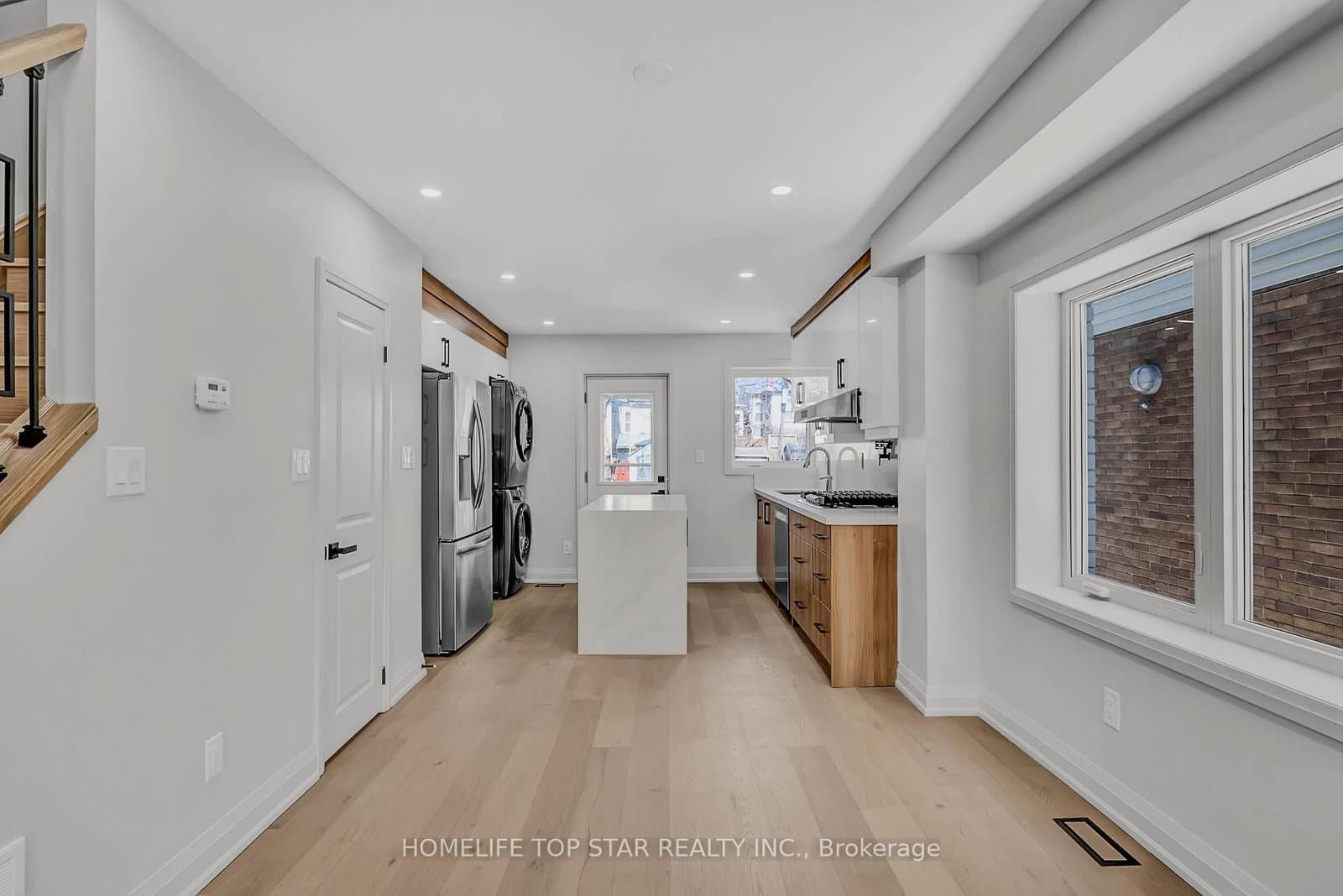 56 Mortimer Avenue thumbnail 10