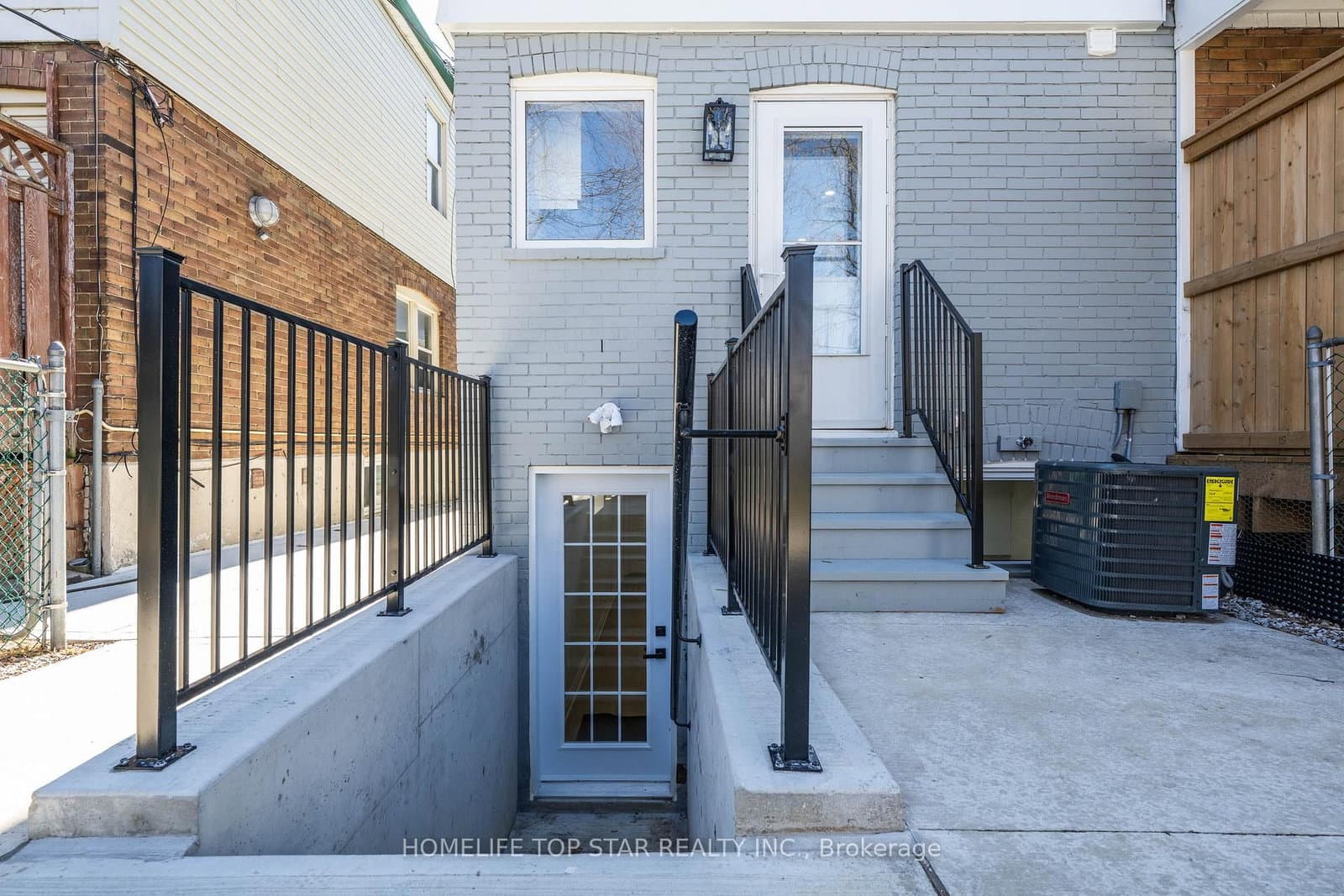 56 Mortimer Avenue thumbnail 38