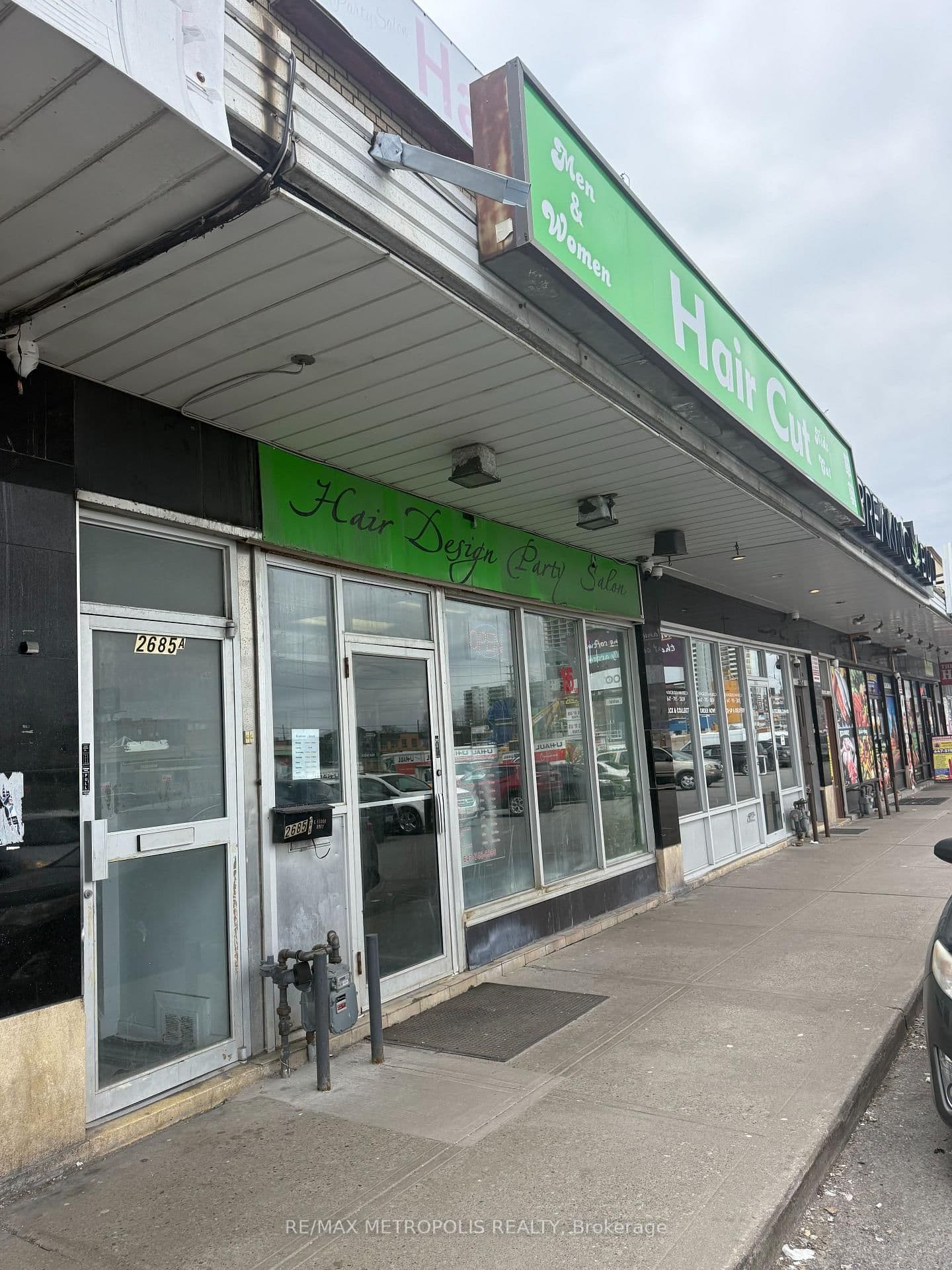 2685 Eglinton Avenue E thumbnail 2