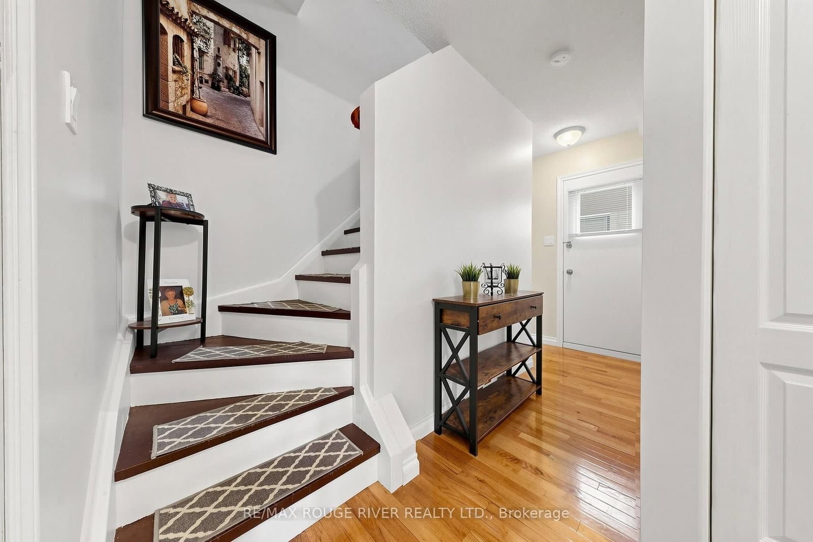 49 Gilmour Drive thumbnail 17