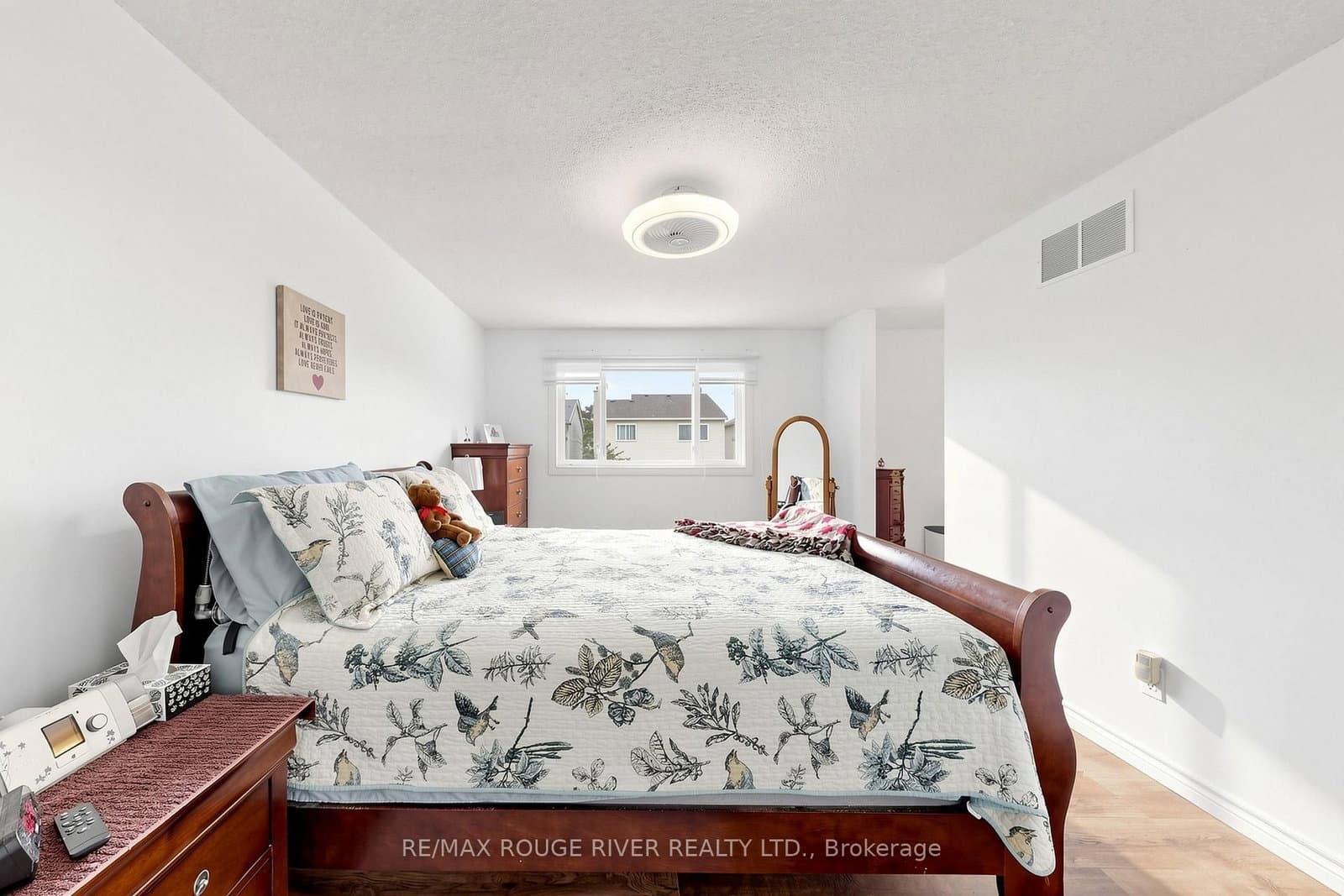 49 Gilmour Drive thumbnail 19