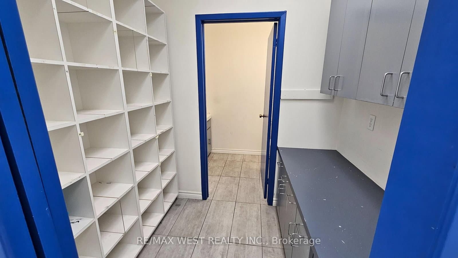 174 Harwood Avenue, Unit 205 thumbnail 8