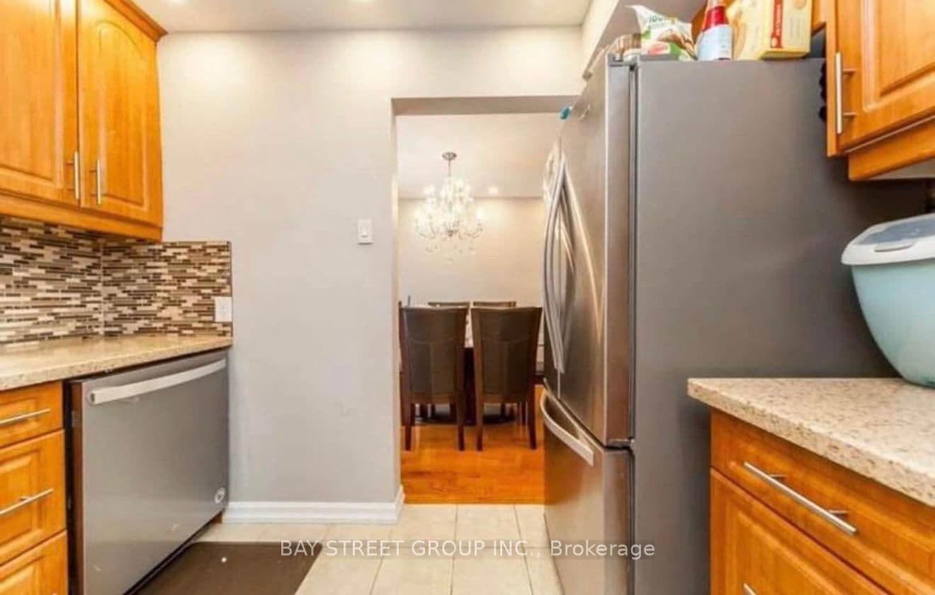 57 Medway Crescent, Unit Upper Floor thumbnail 6