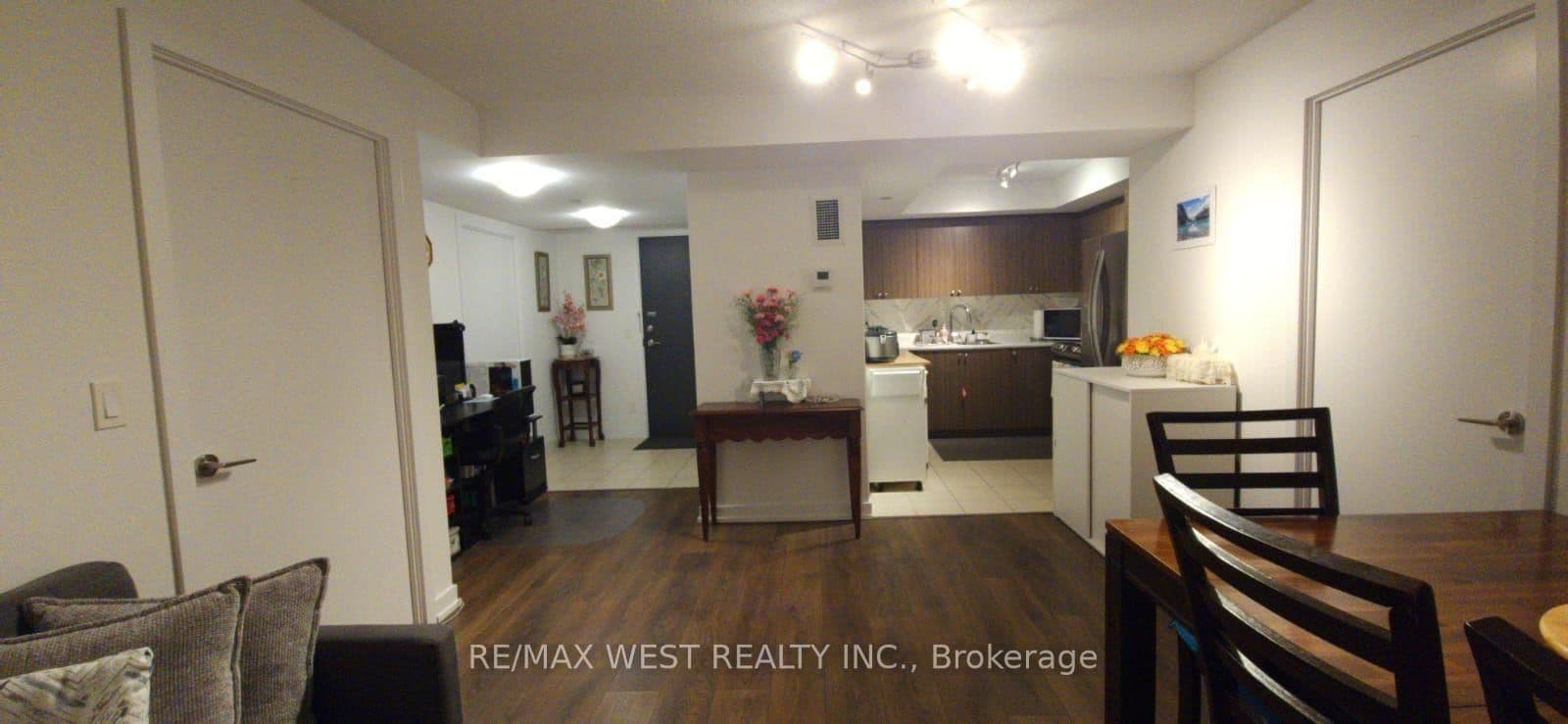 8 Trent Avenue, Unit 426 thumbnail 10