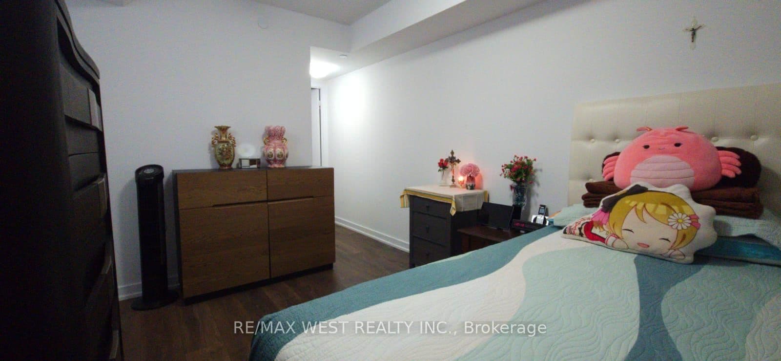 8 Trent Avenue, Unit 426 thumbnail 24