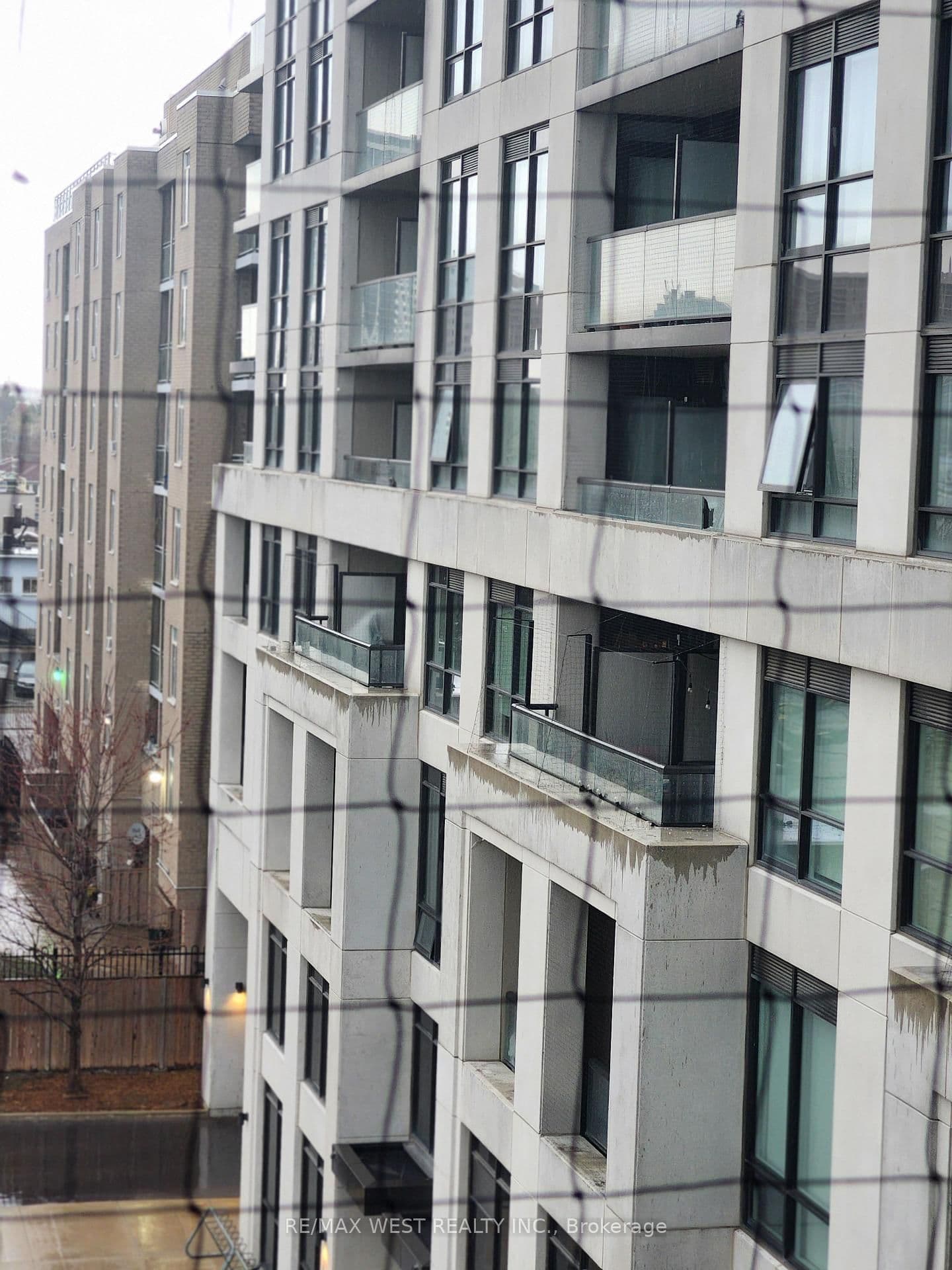 8 Trent Avenue, Unit 426 thumbnail 29
