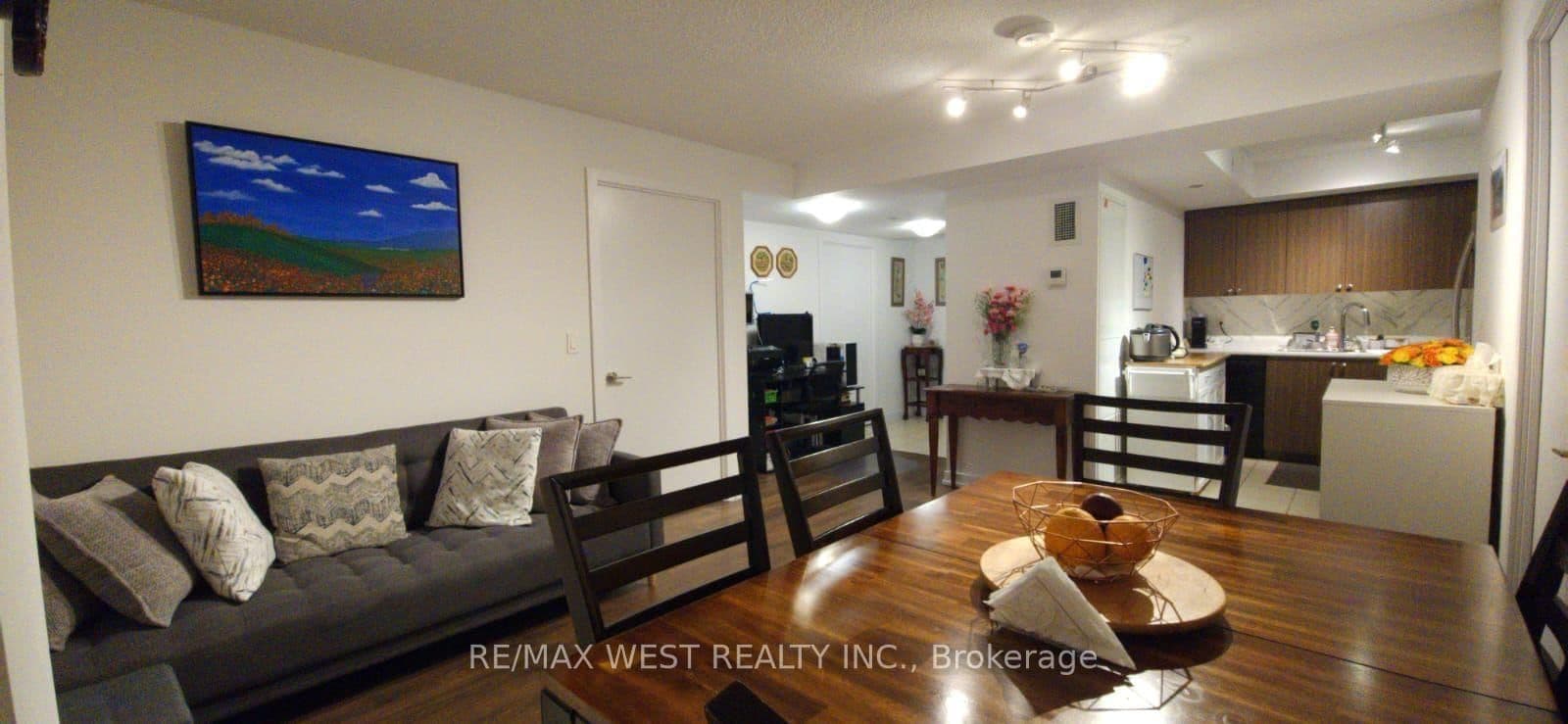 8 Trent Avenue, Unit 426 thumbnail 9