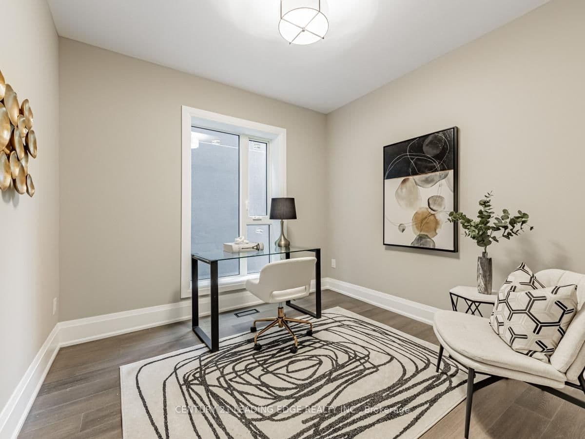 19 Donalda Crescent, Unit UPPER thumbnail 10