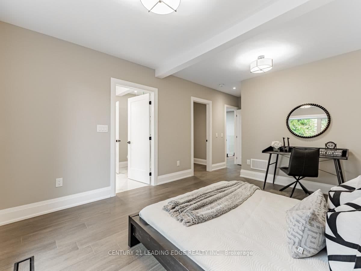 19 Donalda Crescent, Unit UPPER thumbnail 25