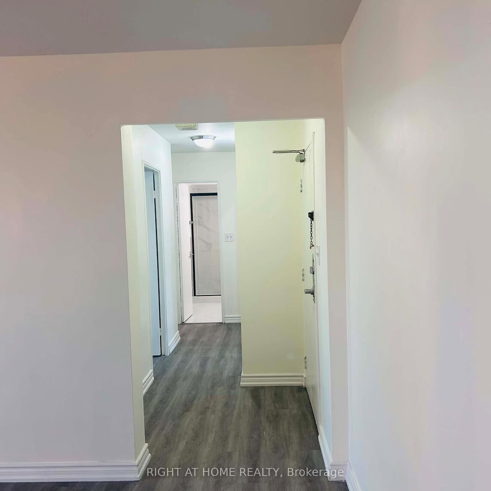 5 Massey Square, Unit 1508 thumbnail 8