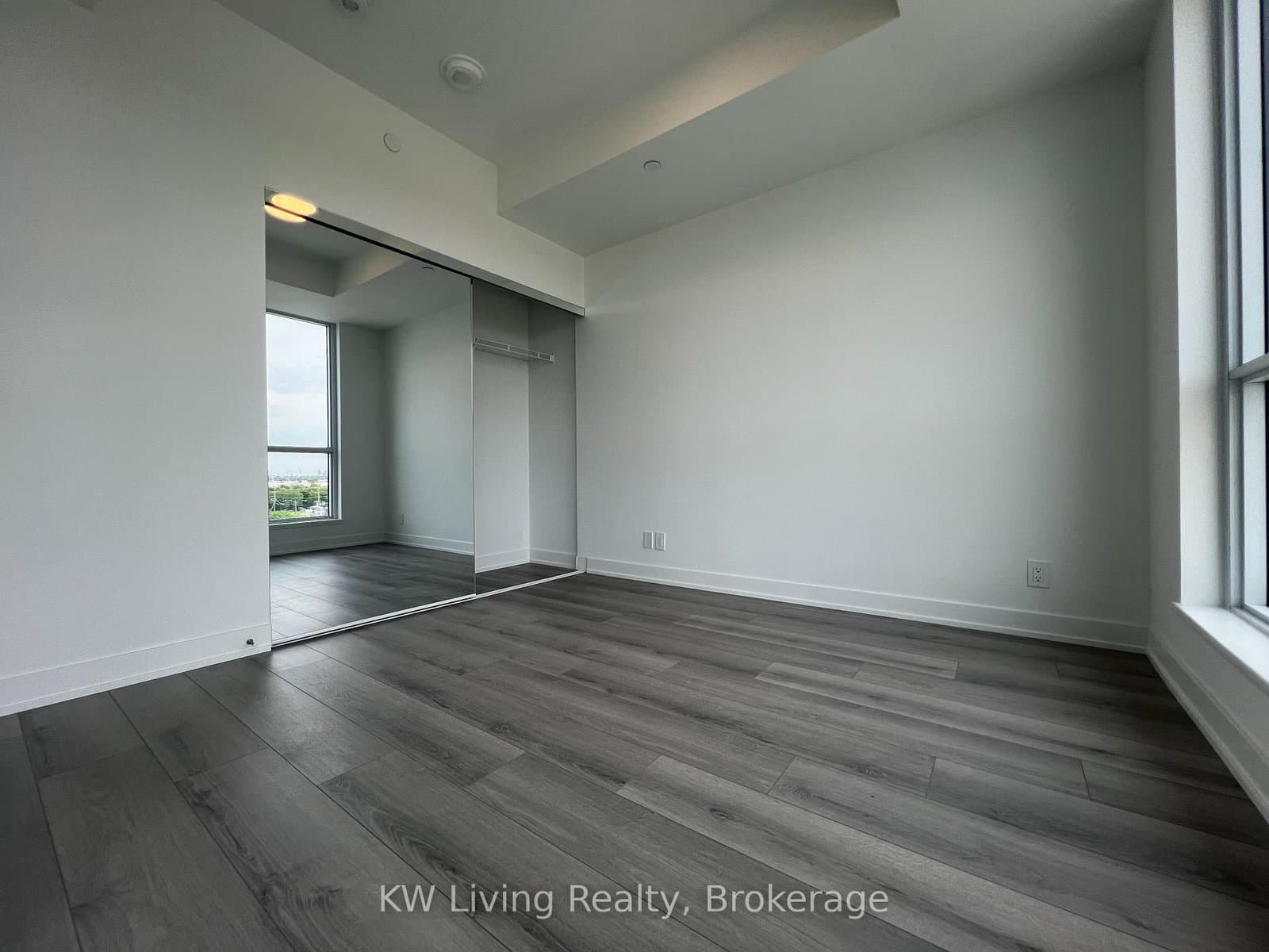 20 Deans Drive, Unit 602 thumbnail 5