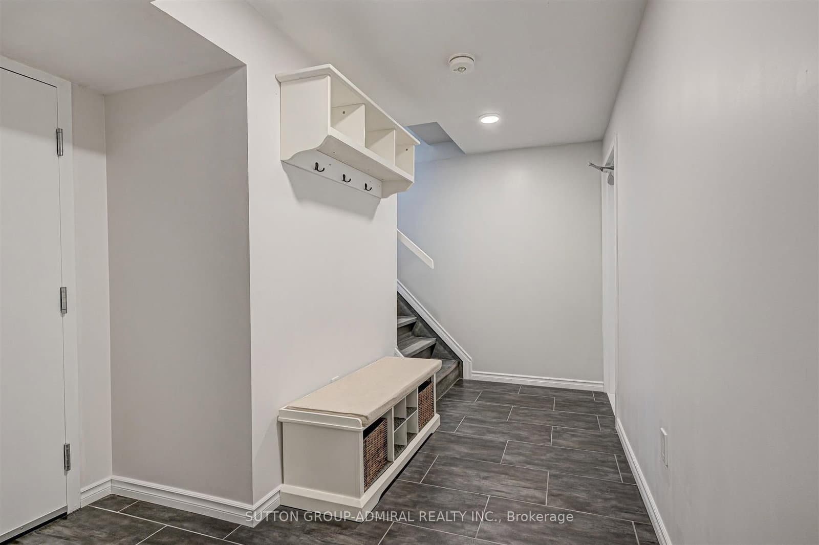 25 Strike Avenue, Unit Bsmnt thumbnail 4