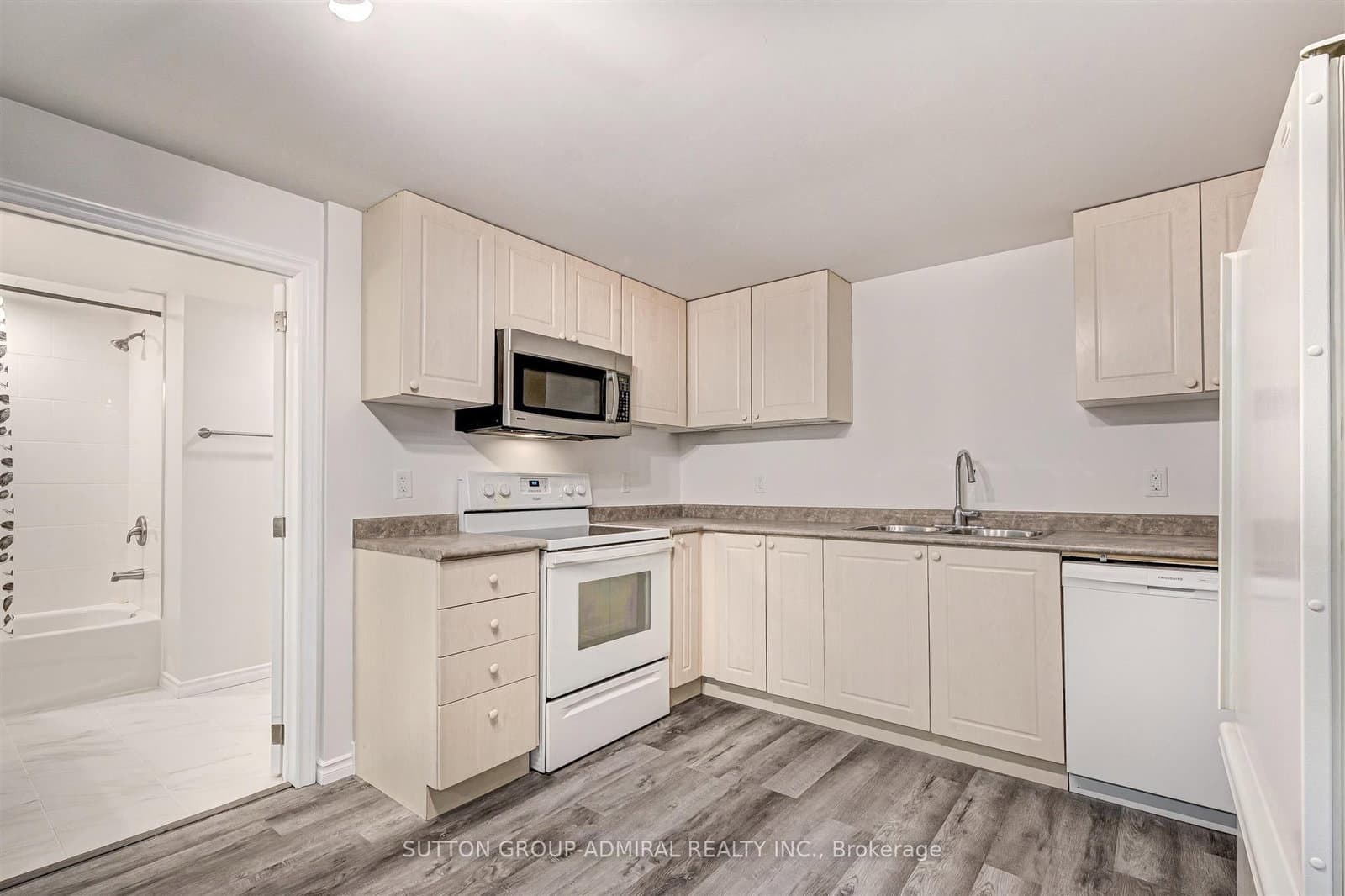 25 Strike Avenue, Unit Bsmnt thumbnail 5
