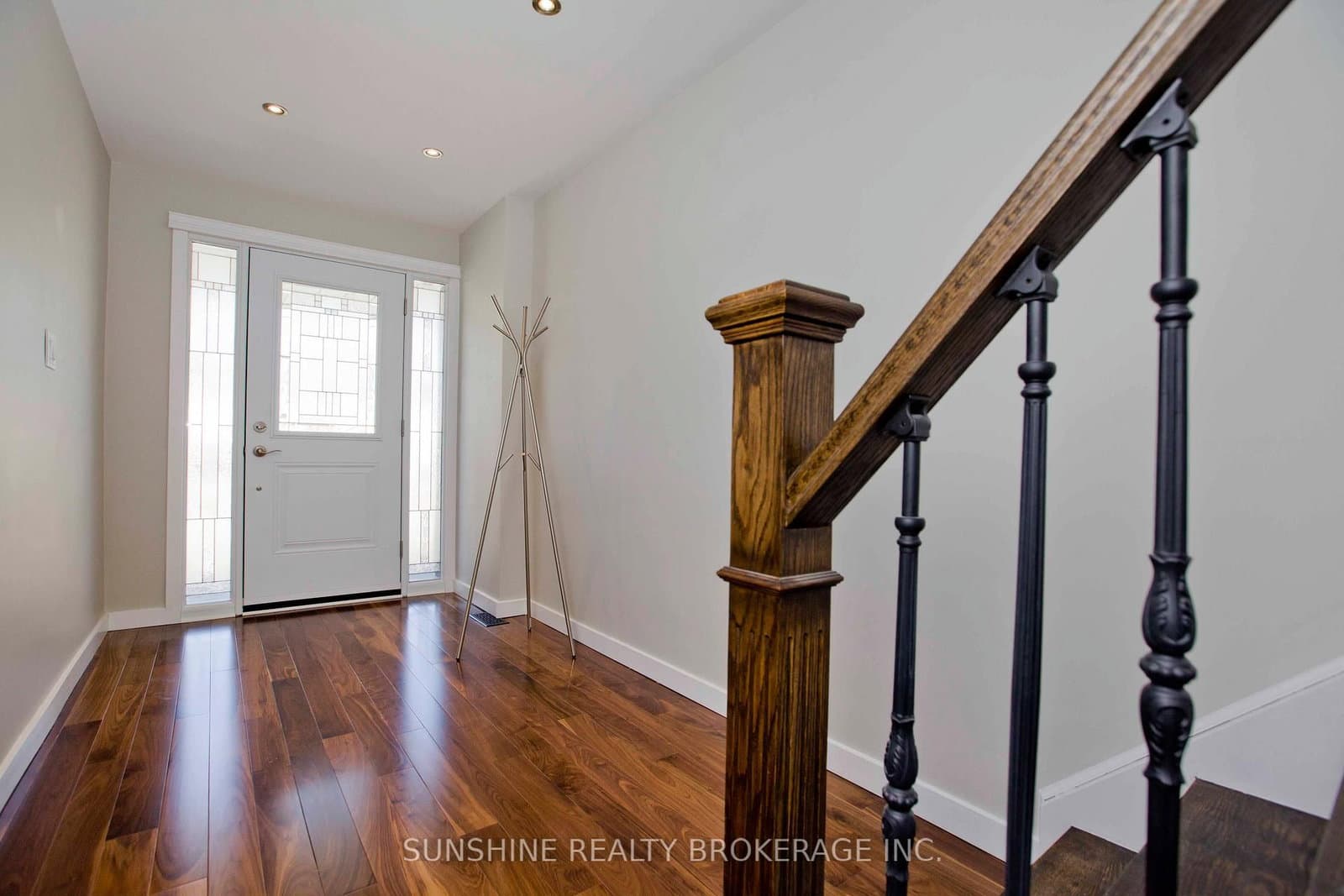 121 Sammon Avenue thumbnail 3