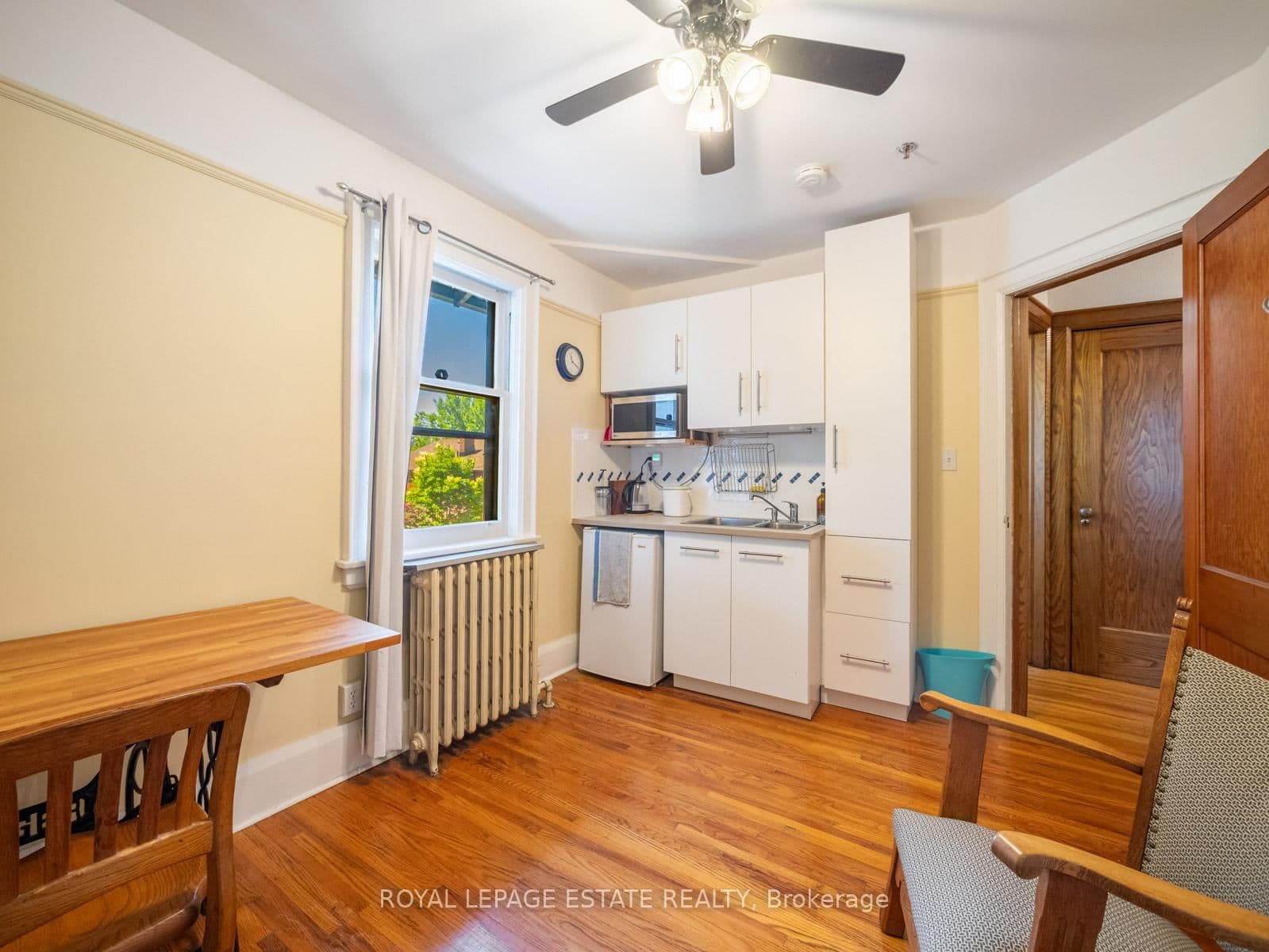 2275 Queen Street E thumbnail 28