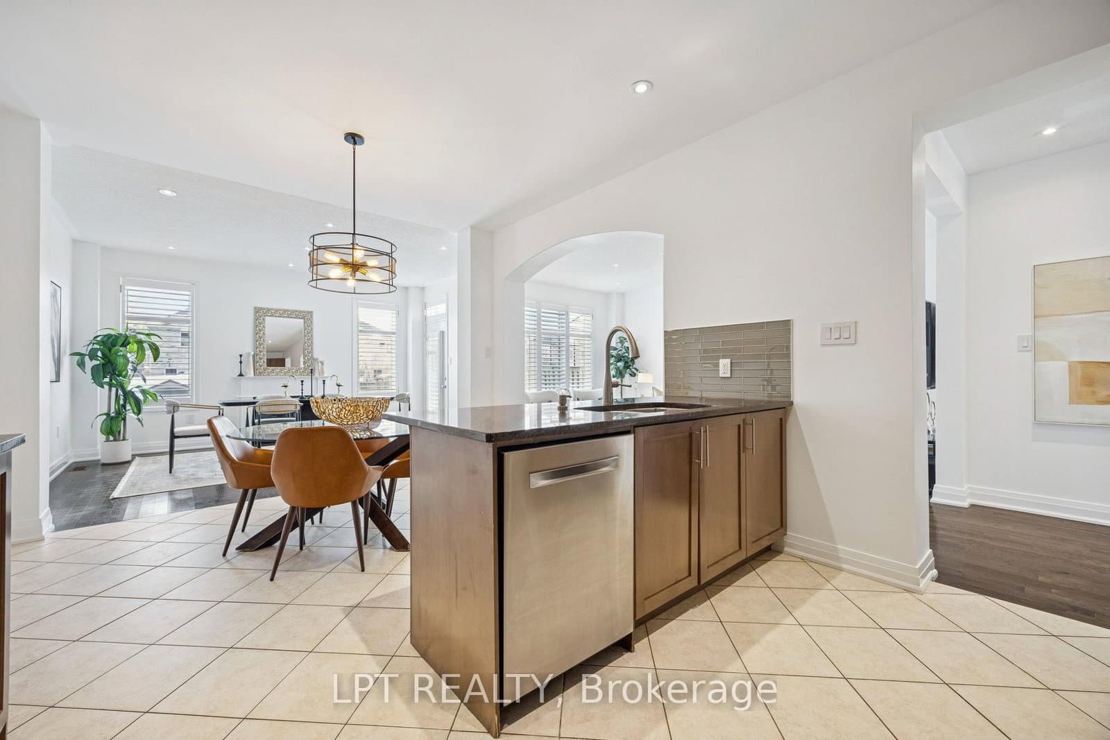 61 Minerva Avenue thumbnail 11