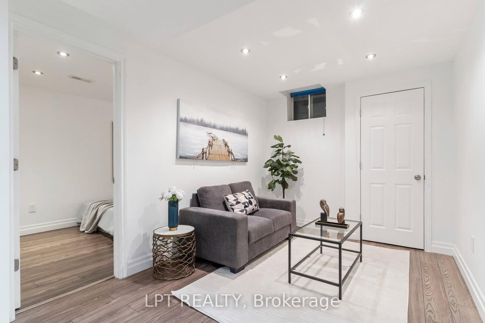 61 Minerva Avenue thumbnail 35