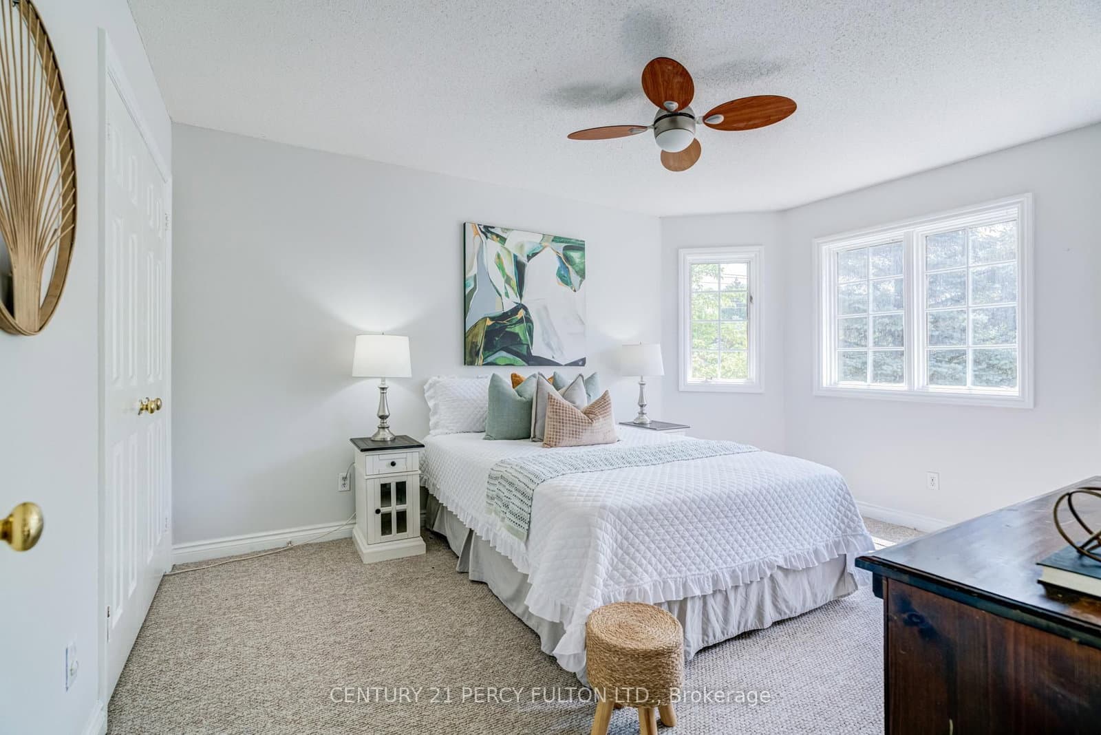 898 Baylawn Drive thumbnail 34