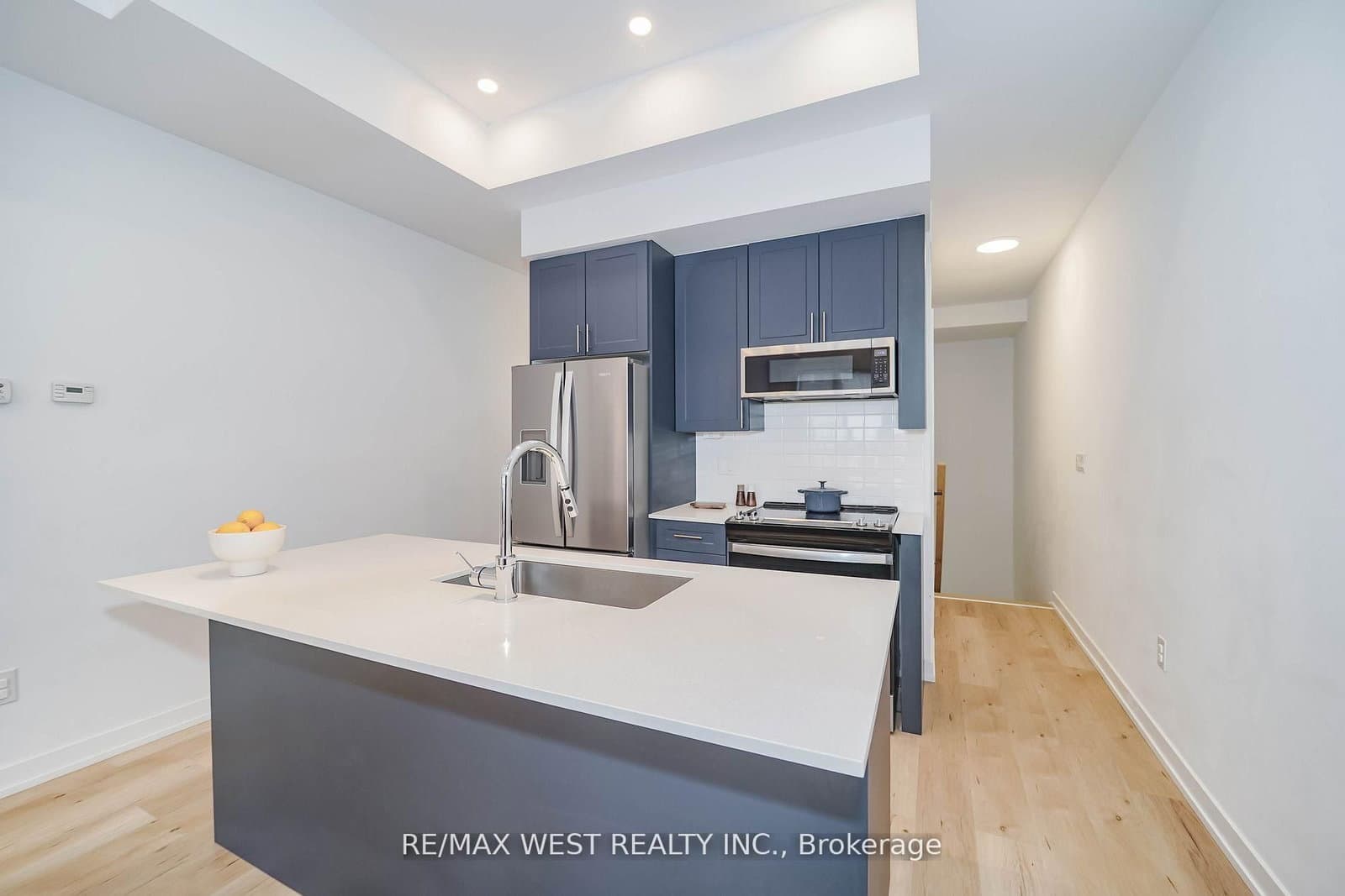 3686 St Clair Avenue E, Unit 110 thumbnail 2