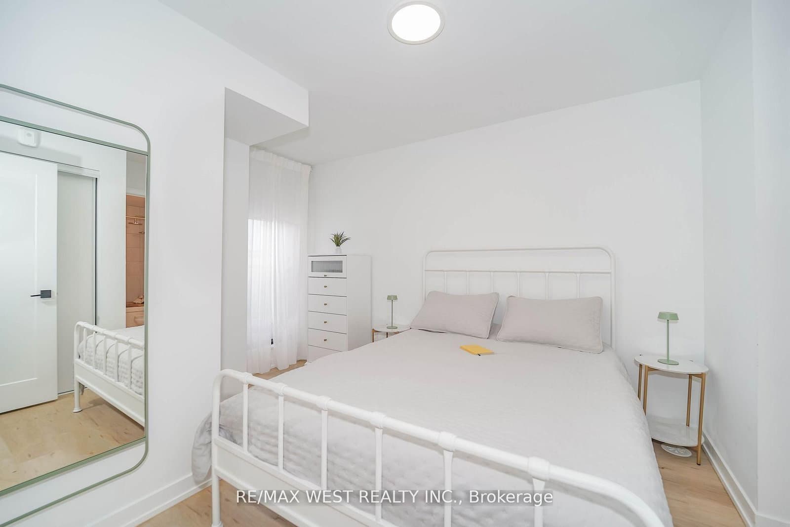 3686 St Clair Avenue E, Unit 110 thumbnail 7